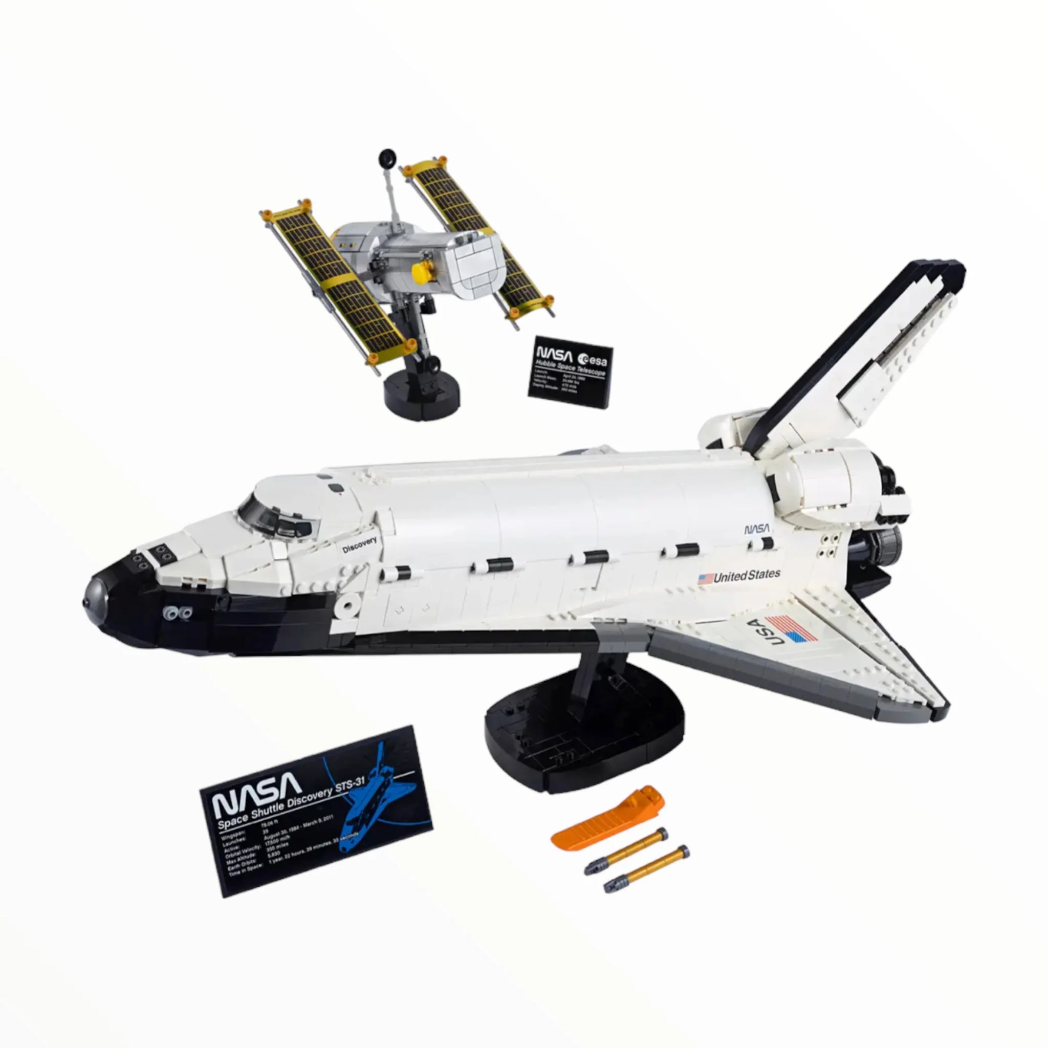 10283 LEGO NASA Space Shuttle Discovery - Image 4