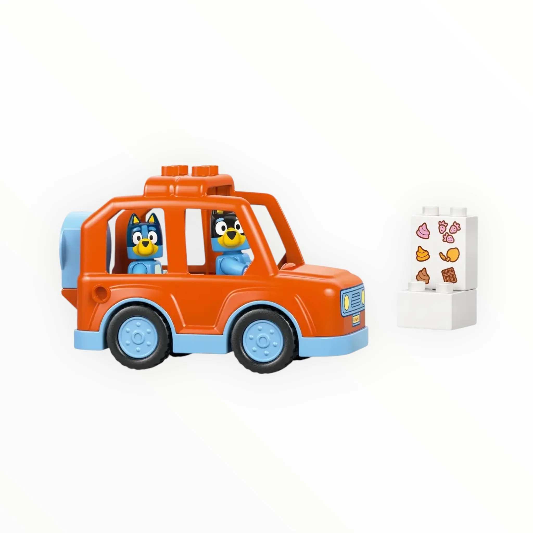 10458 DUPLO Ice Cream Trip with Bluey - Image 2