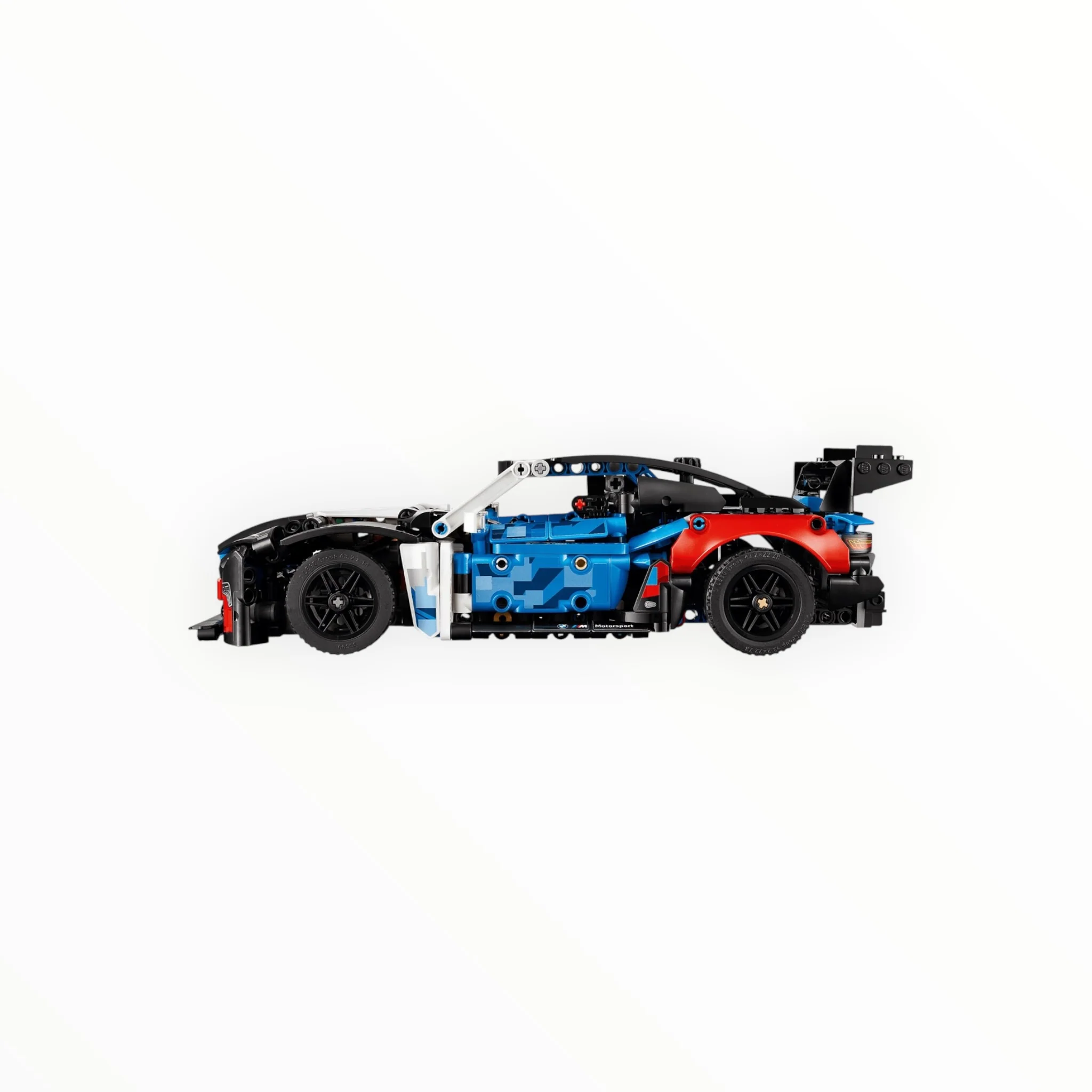 42226 Technic BMW M4 GT3 EVO Race Car - Image 2