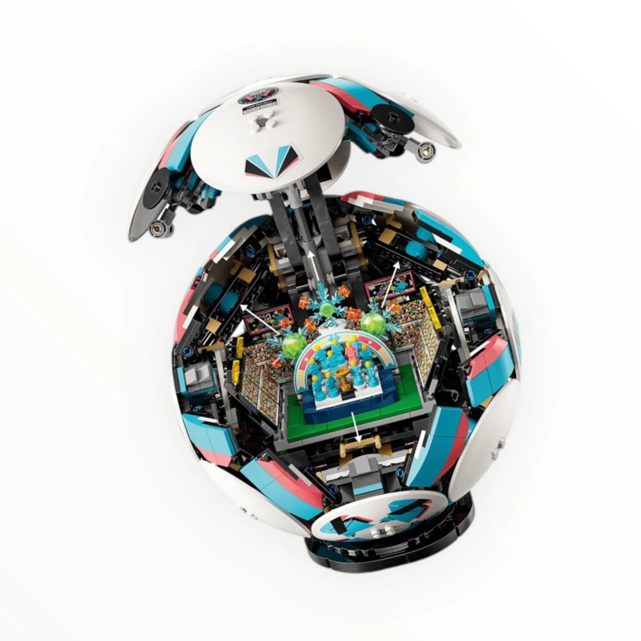 43019 LEGO Editions Soccer Ball - Image 2