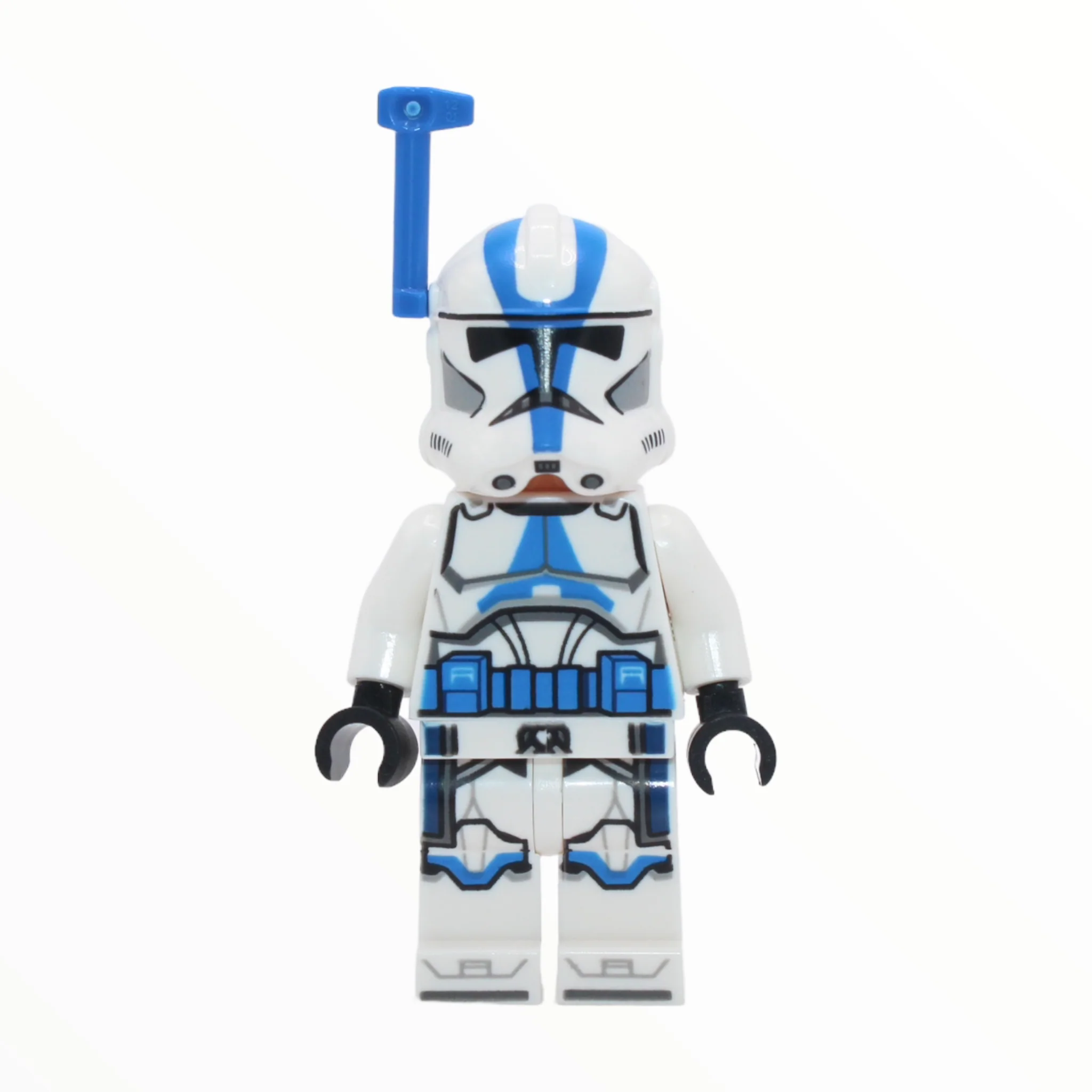 501st Legion Clone Trooper Officer (blue rangefinder, 2023) - Image 2