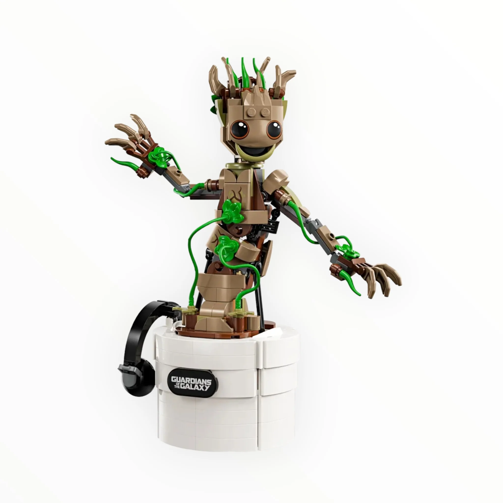 76297 Infinity Saga Dancing Groot - Image 2