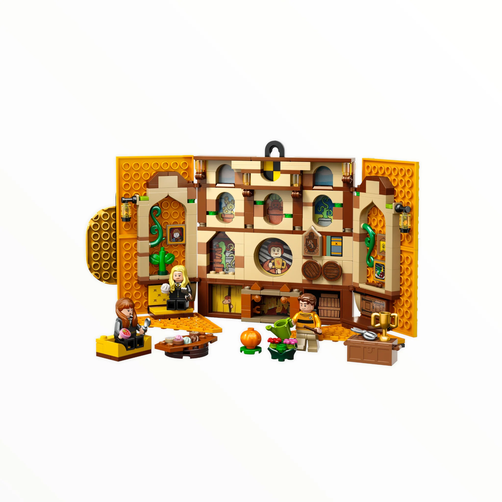Retired Set 76412 Harry Potter Hufflepuff House Banner - Image 3