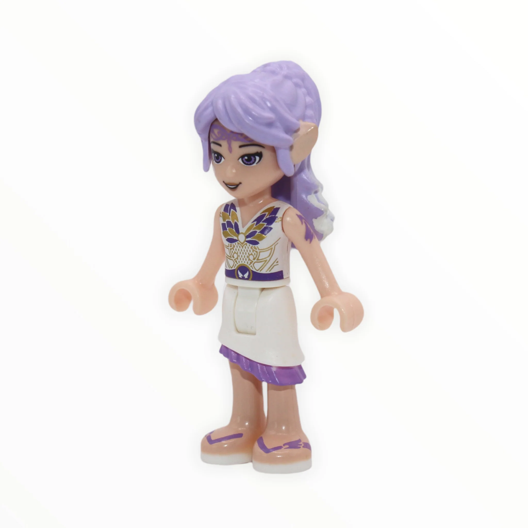 Aira Windwhistler (white skirt)