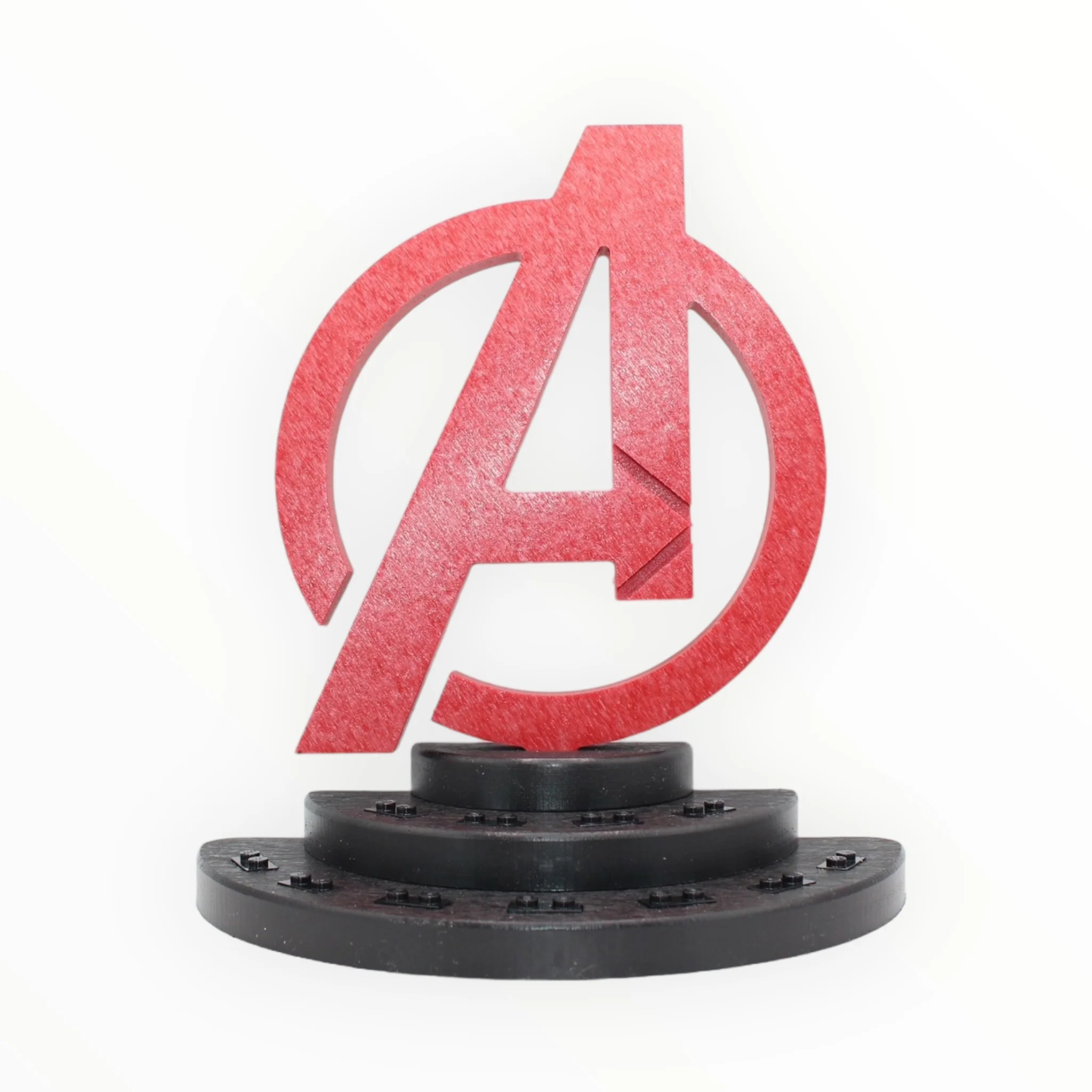 Avengers-Themed Minifigure Display Stand (red symbol, black studs) - Image 2