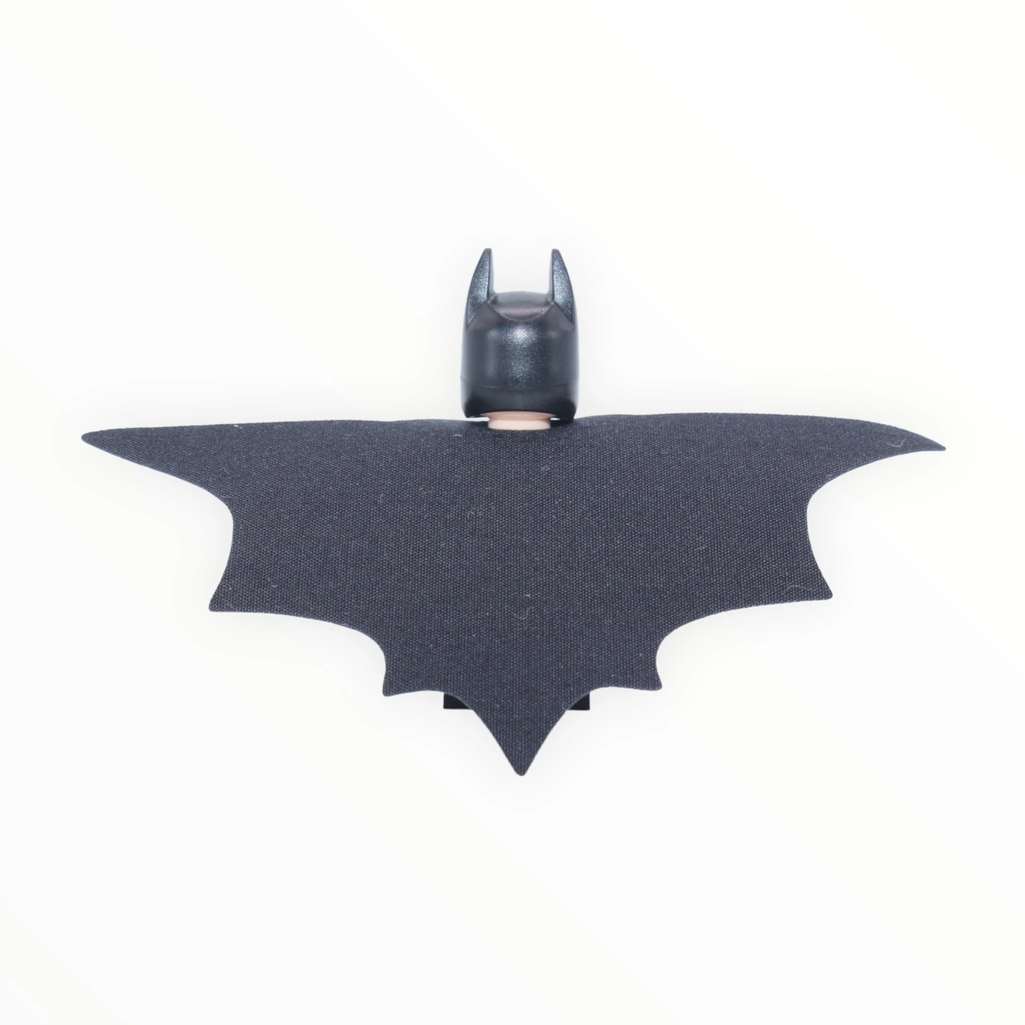 Batman (black suit, type 2 cowl, outstretched cape) - Image 2