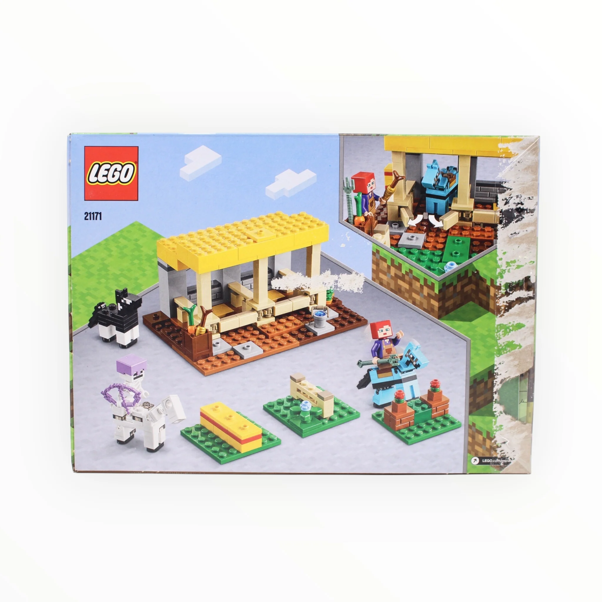 Certified Used Set 21171 Minecraft The Horse Stable - Image 2