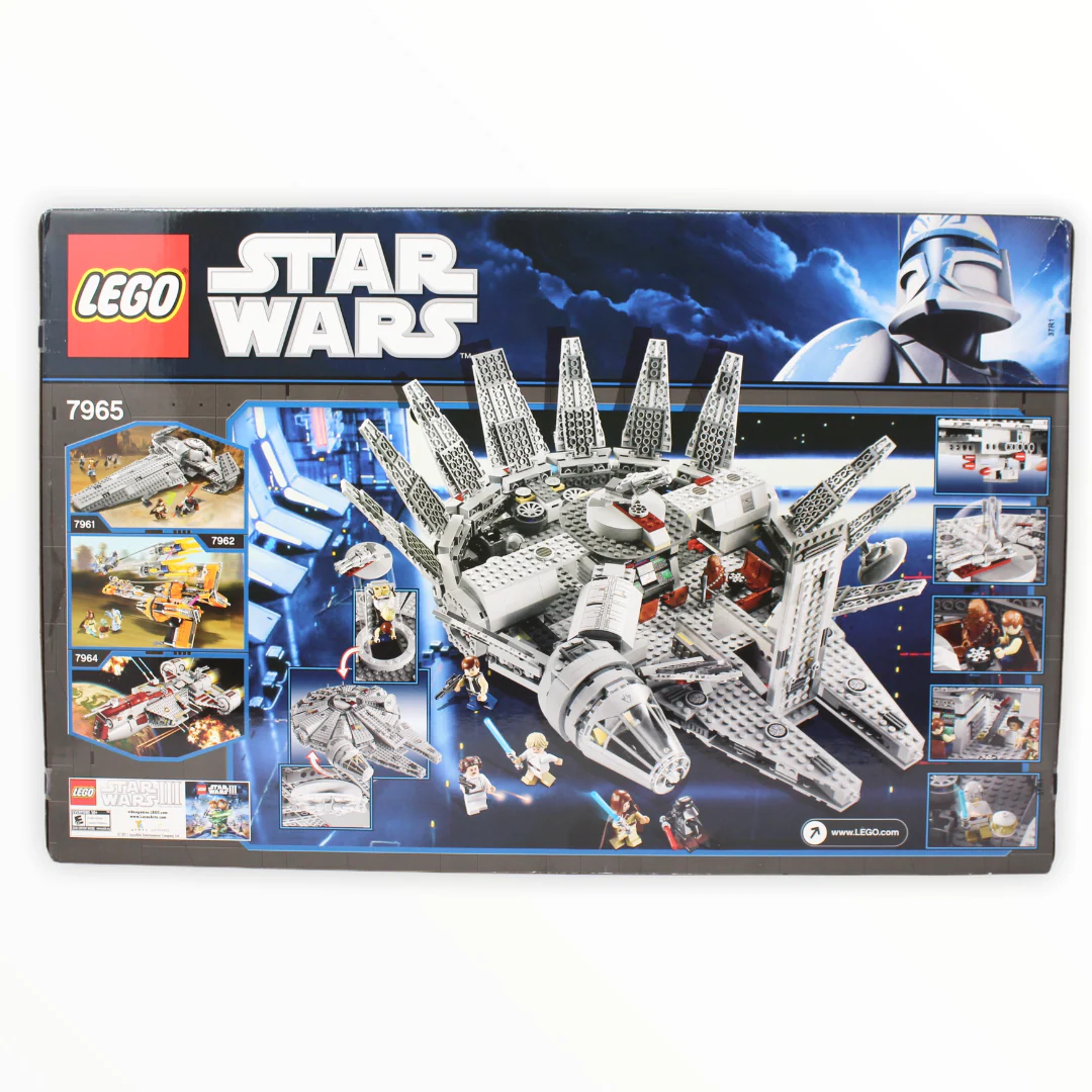 Retired Set 7965 Star Wars Milennium Falcon (2011) - Image 2