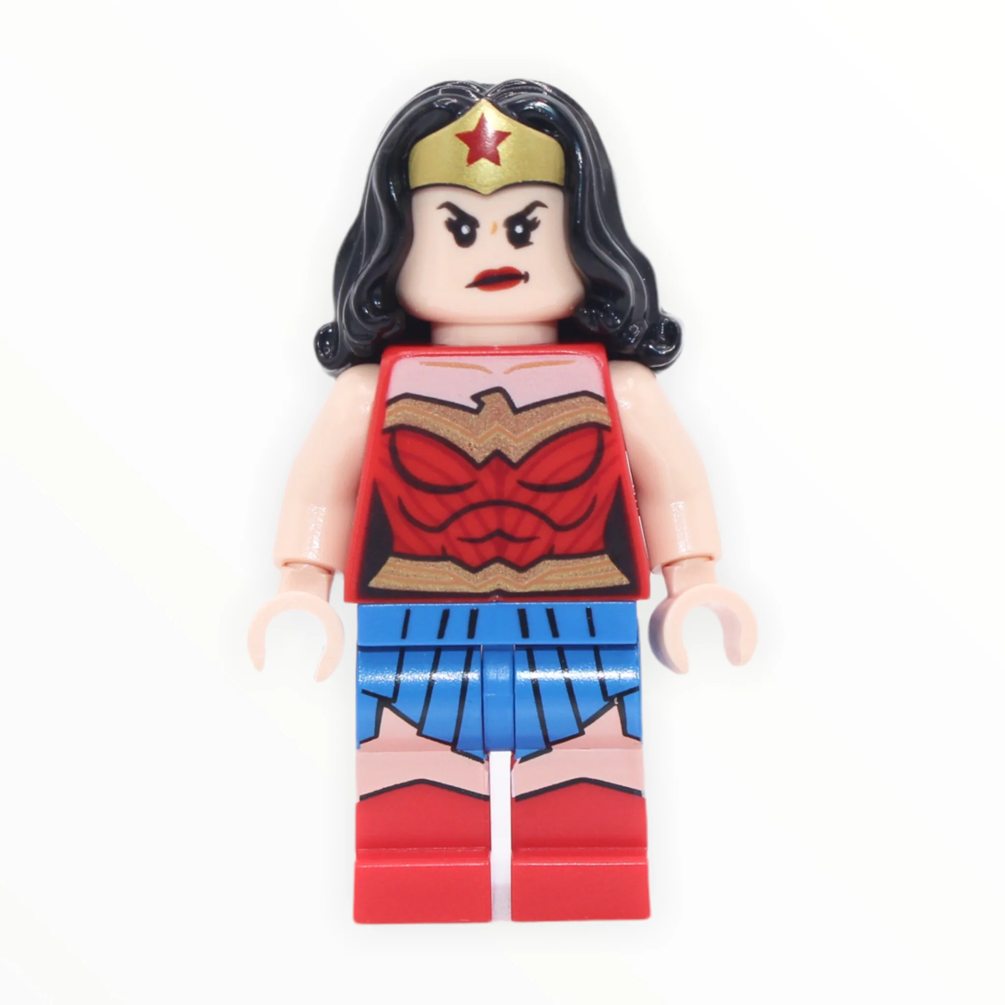Wonder Woman (Rebirth, gold belt, blue skirt, 2018) - Image 2