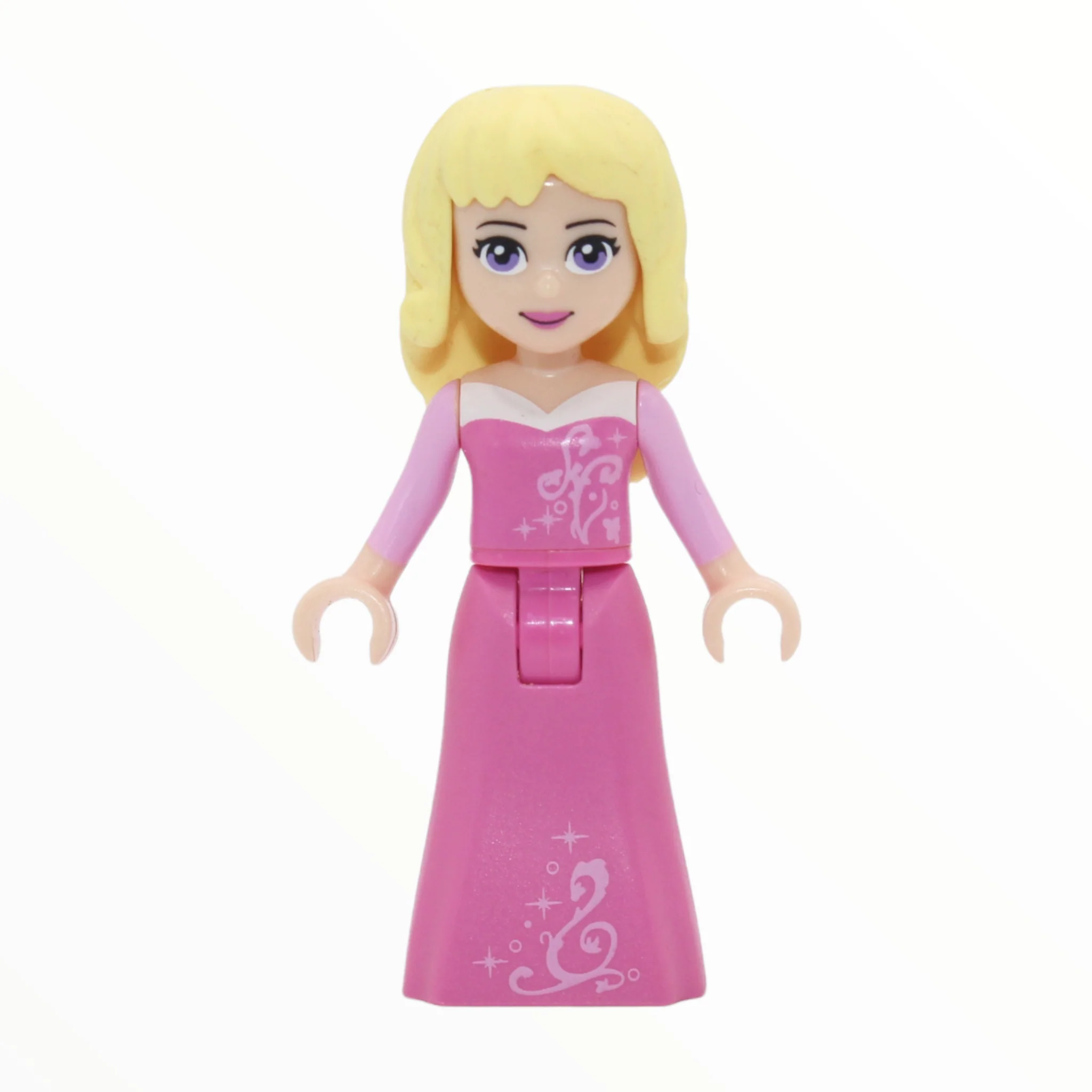 Aurora (closed mouth, swirls on outfit)