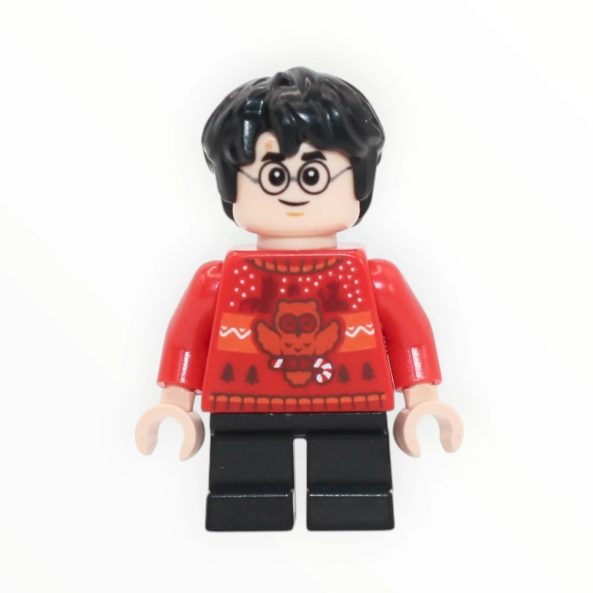 Harry Potter (red holiday sweater, black short legs, 2025)
