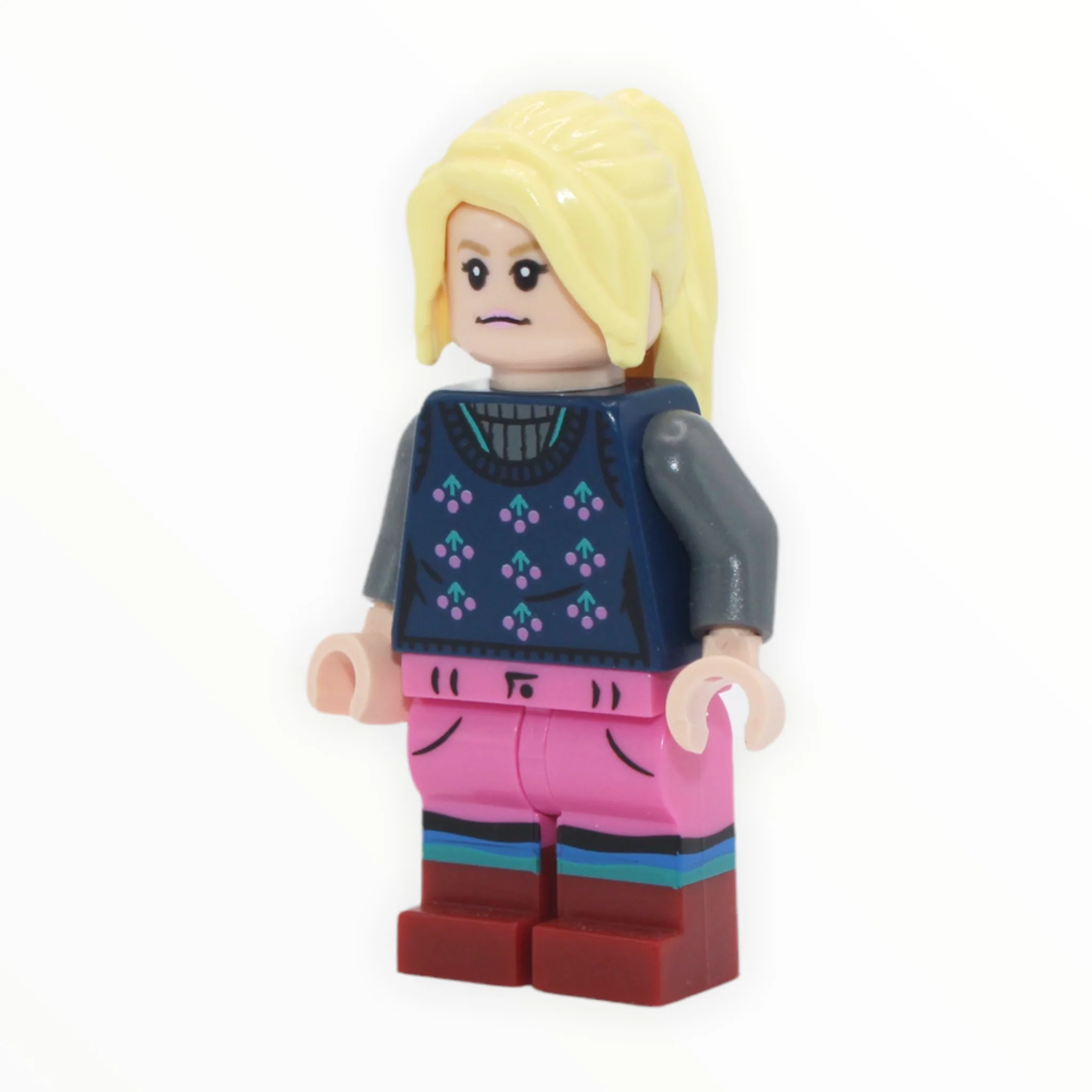 Harry Potter Series 2: Luna Lovegood with Gryffindor headdress - Image 2