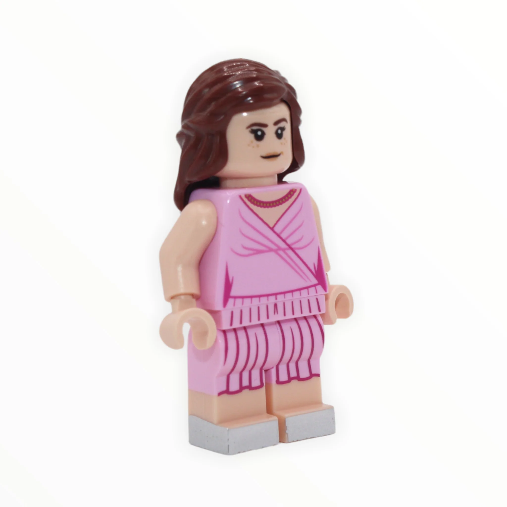 Hermione Granger (pink dress, silver shoes, legs, 2020)