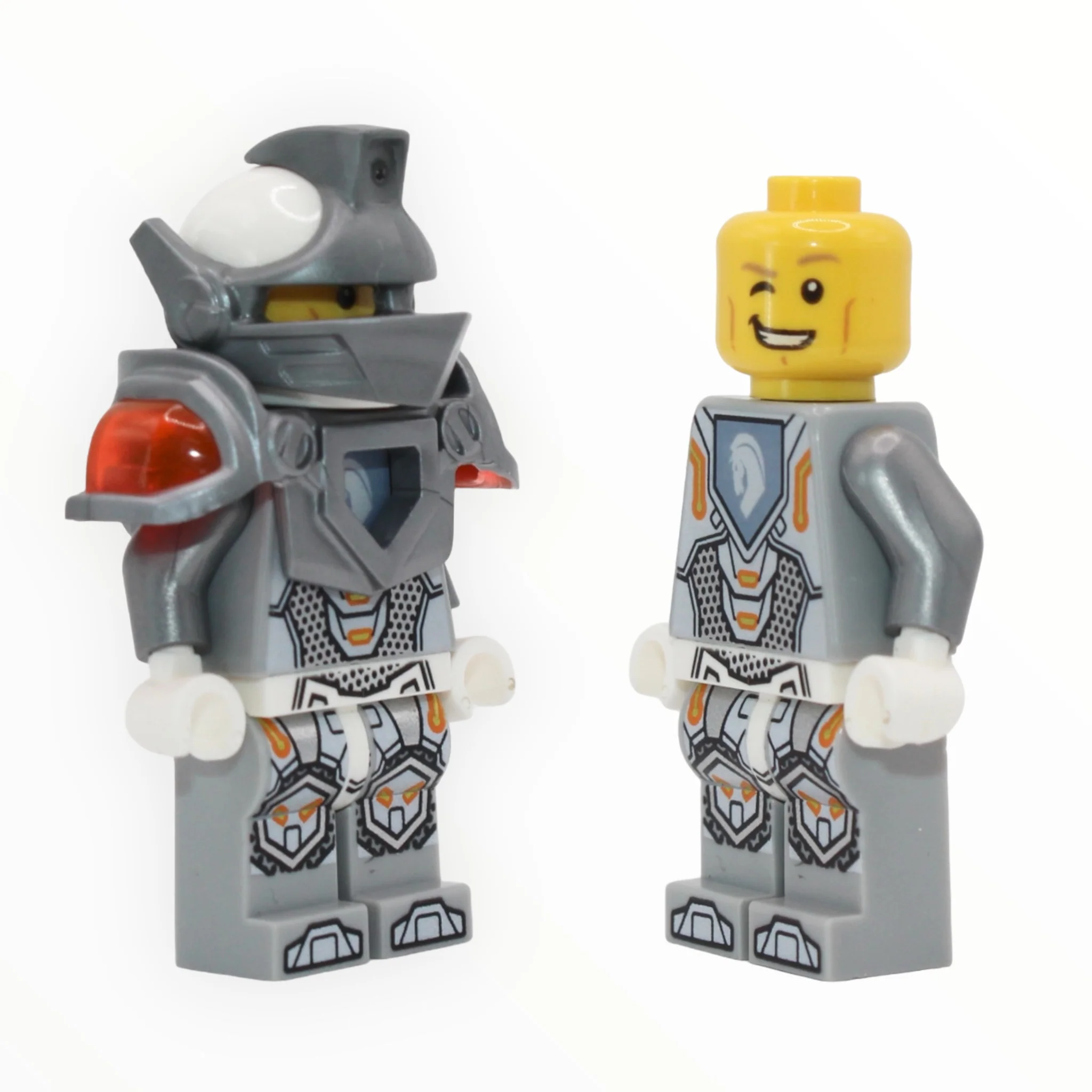 Lance (flat silver visor)