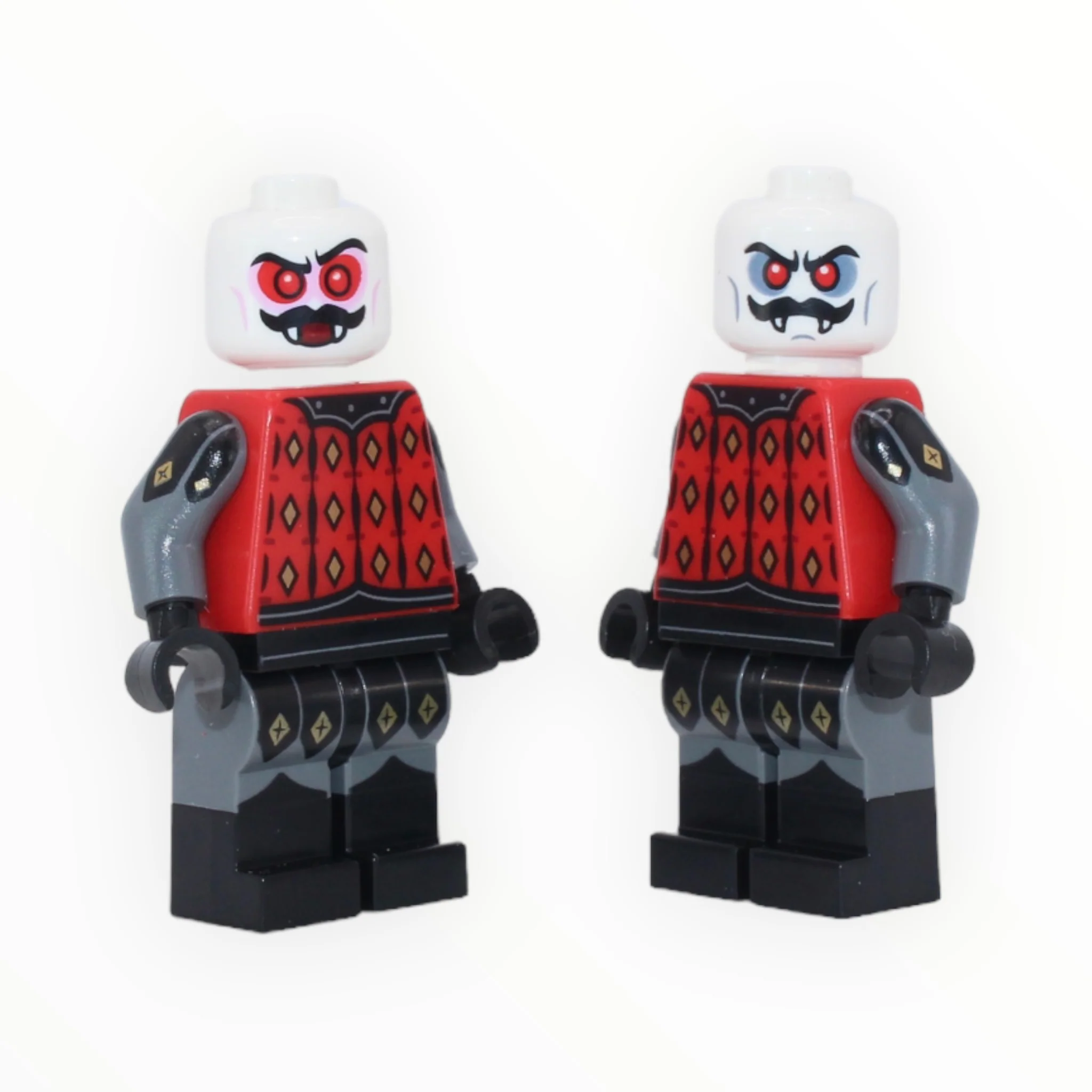 LEGO Series 25: Vampire Knight - Image 2