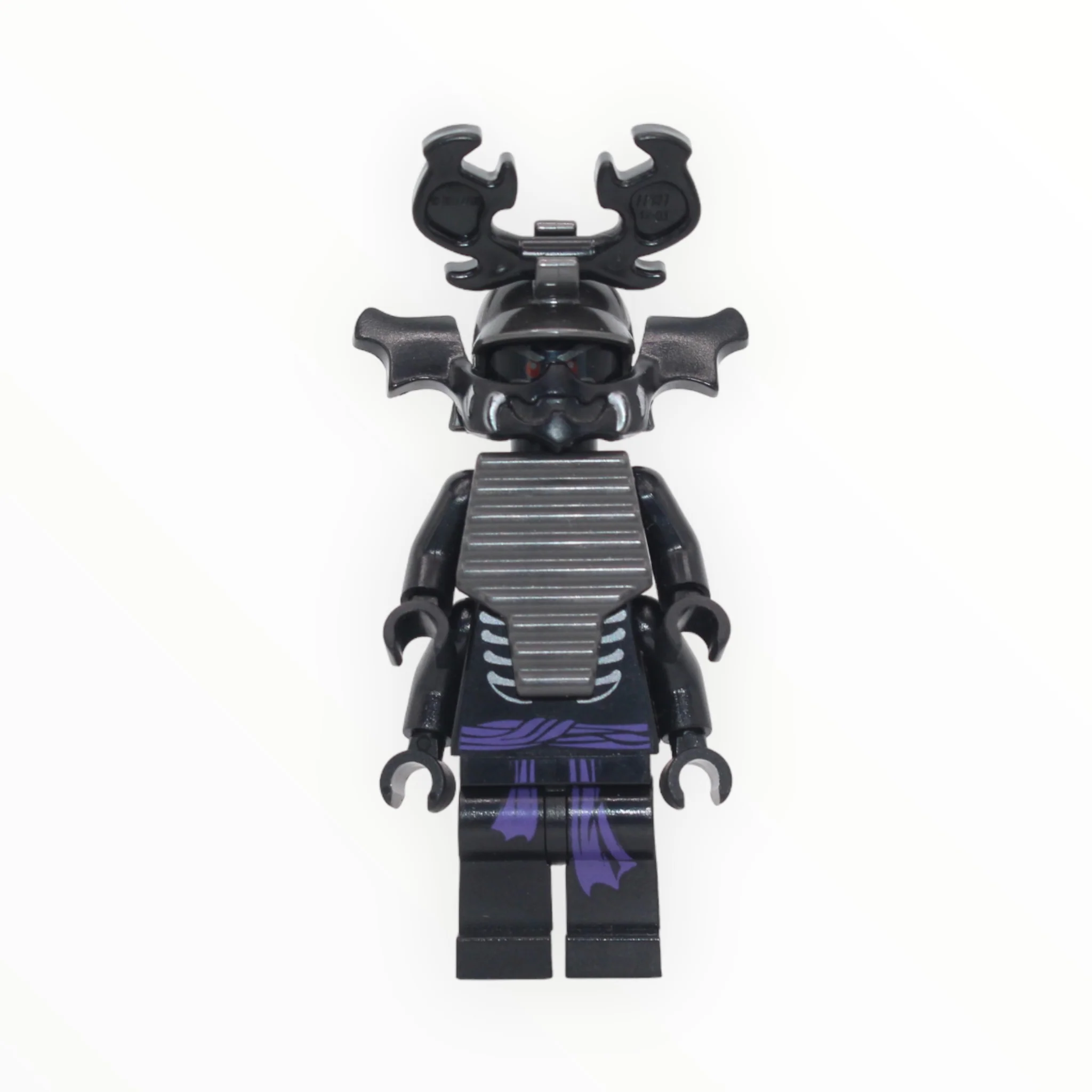 Lord Garmadon (The Final Battle, pearl dark gray helmet)