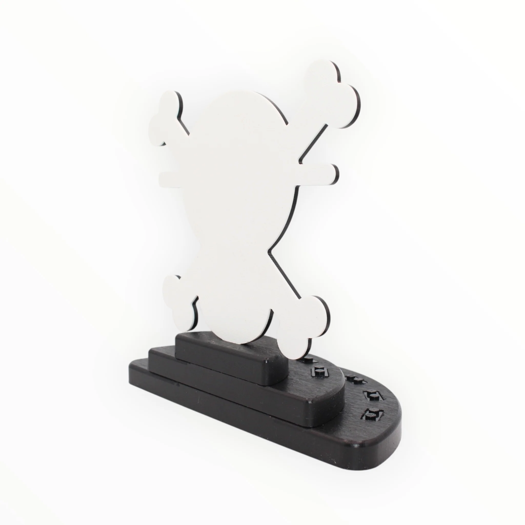 Merry Skull Display Stand - Image 3