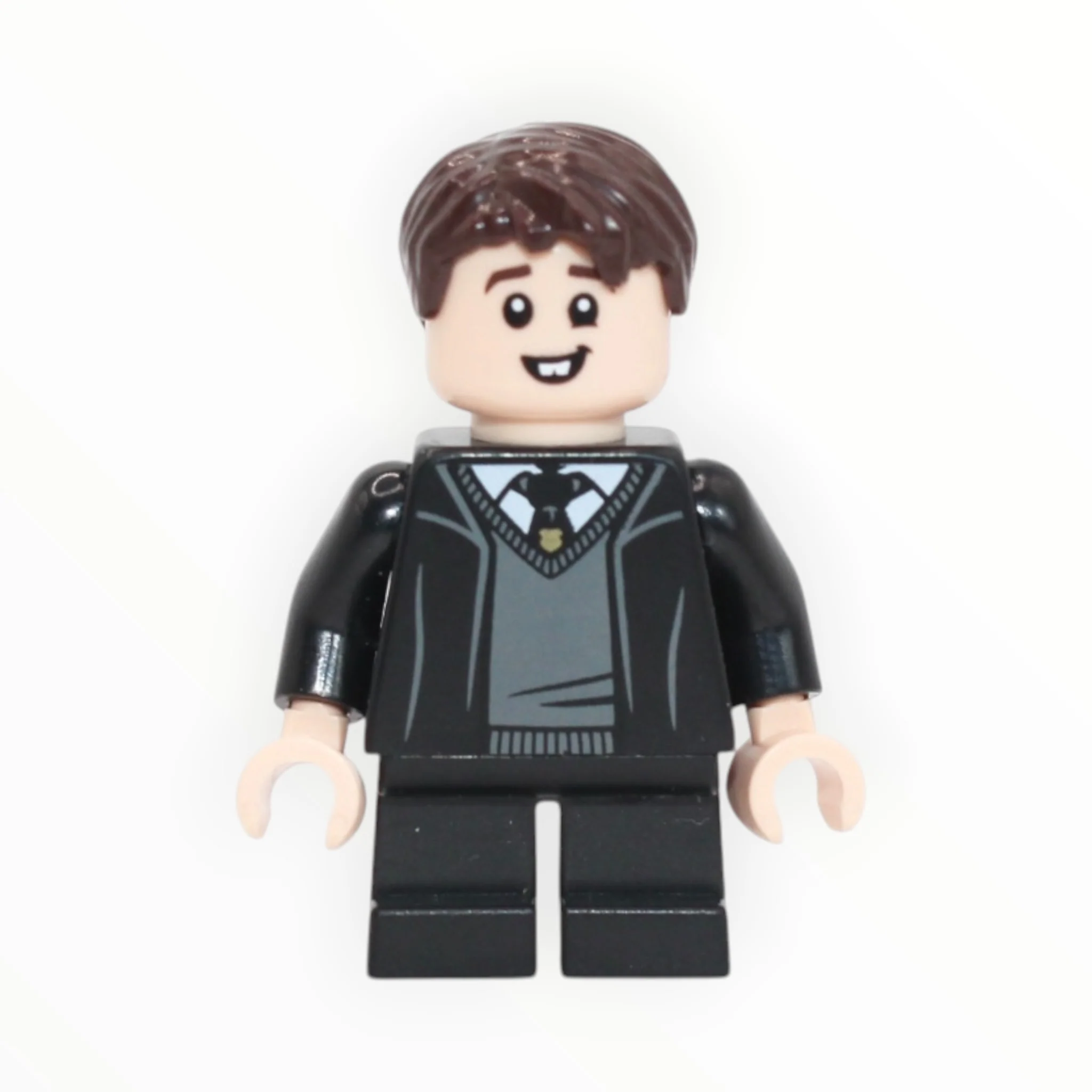 Neville Longbottom (Hogwarts robe, black tie, black short legs, 2024)