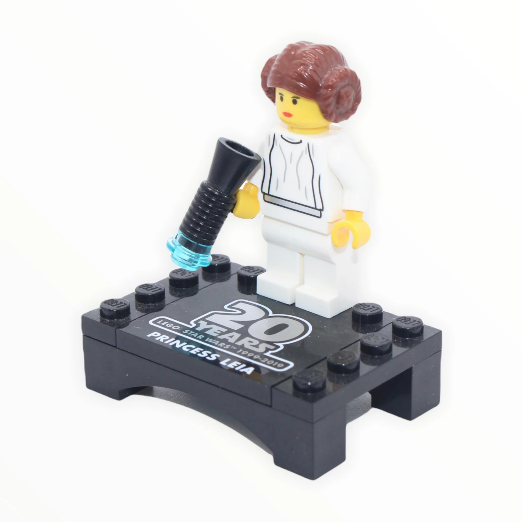 Princess Leia Organa (20th Anniversary, with stand and blaster)
