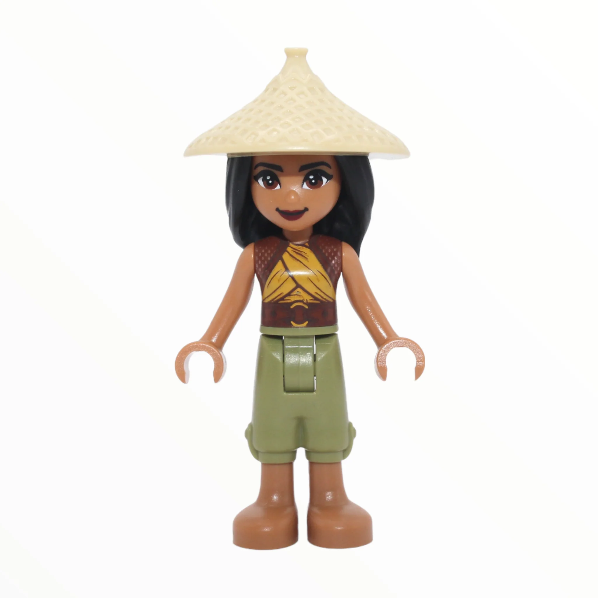 Raya (tan hat)