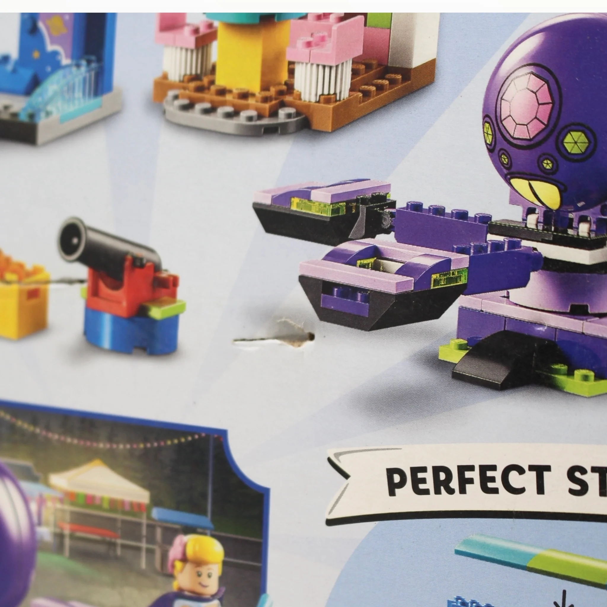 Retired Set 10770 Toy Story 4 Buzz & Woody’s Carnival Mania! (damaged box) - Image 4