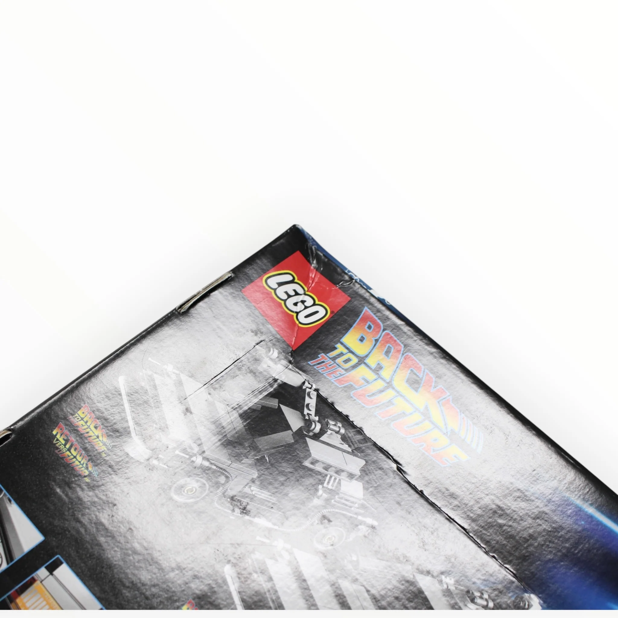 Retired Set 21103 CUUSOO Back to the Future Time Machine (damaged box) - Image 3