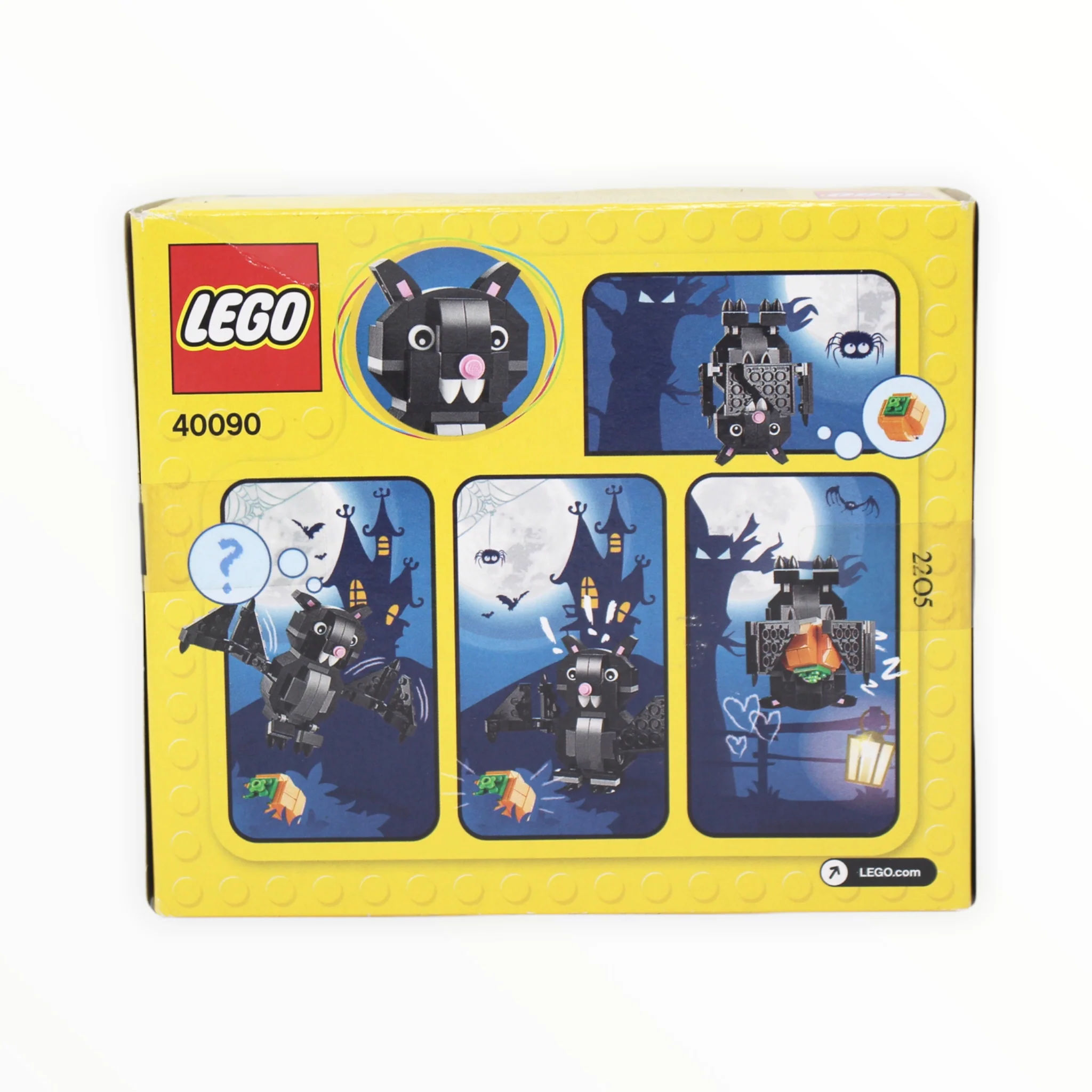 Retired Set 40090 LEGO Halloween Bat - Image 2