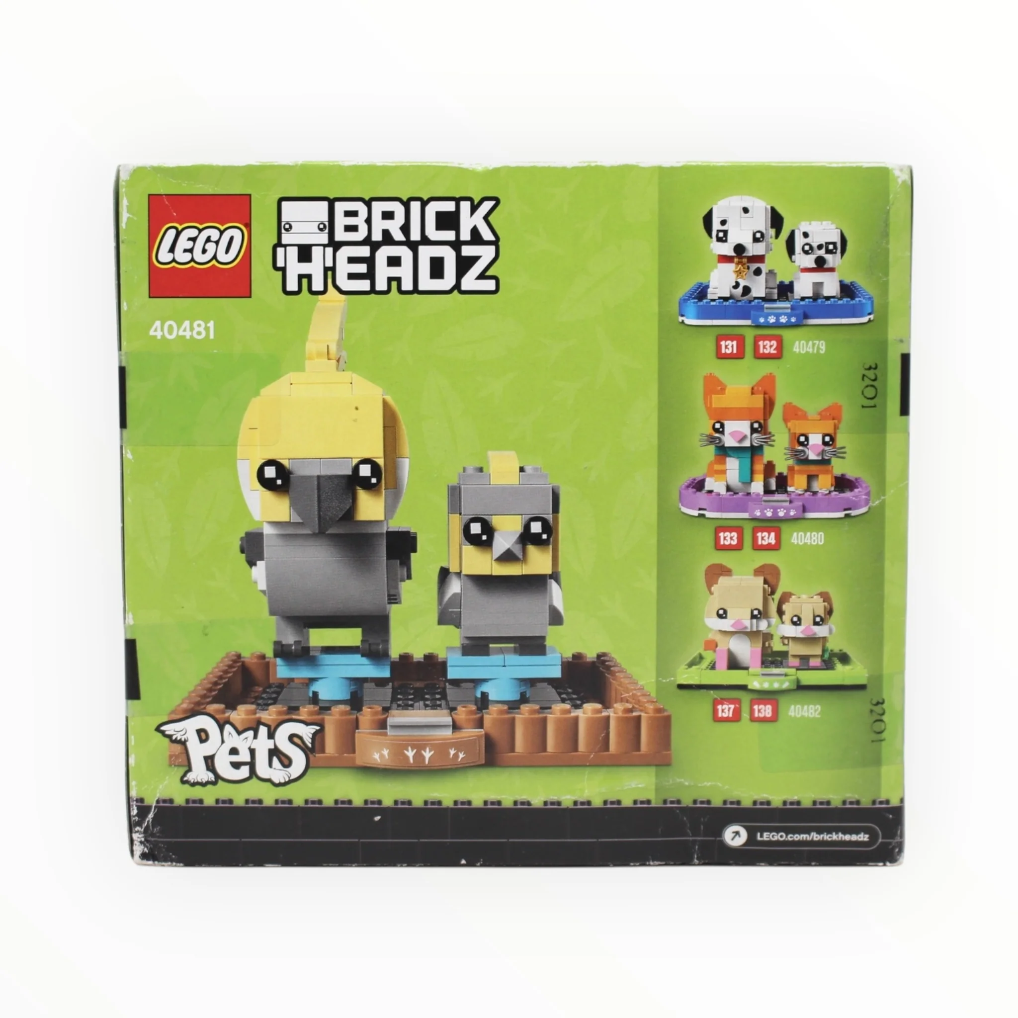 Retired Set 40481 BrickHeadz Cockatiel & Chick (slight box damage) - Image 2