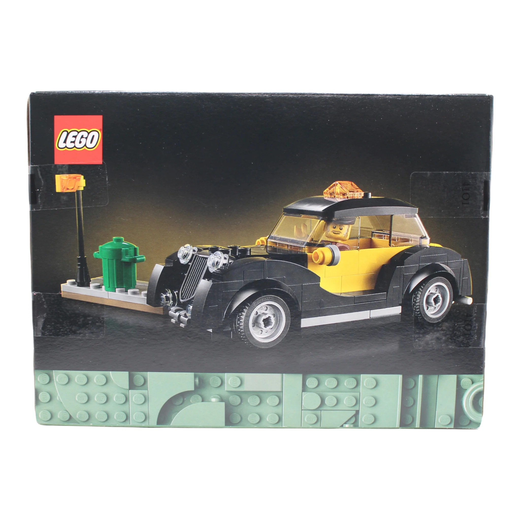 Retired Set 40532 LEGO Vintage Taxi - Image 2