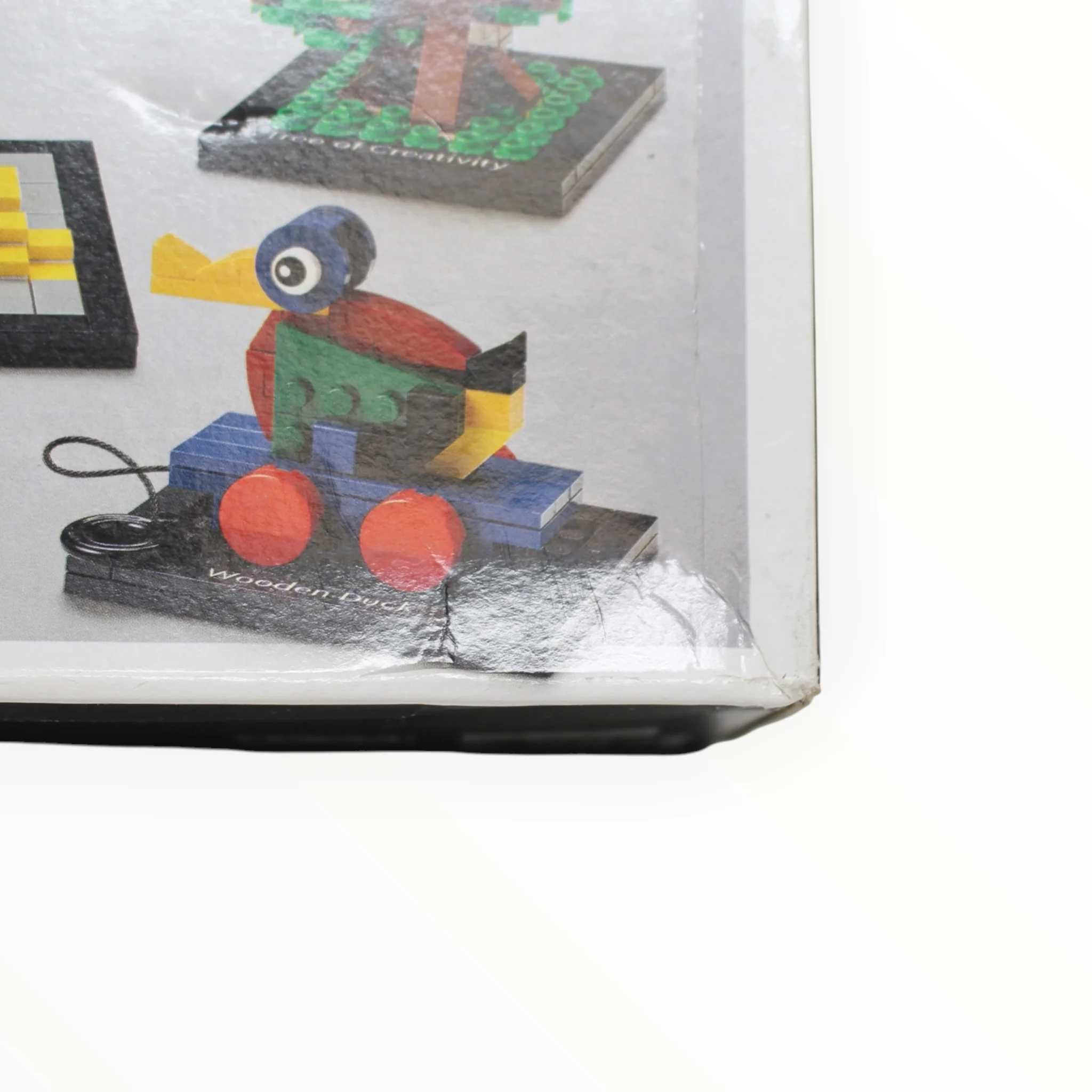 Retired Set 40563 Tribute to LEGO House (slight box damage) - Image 3