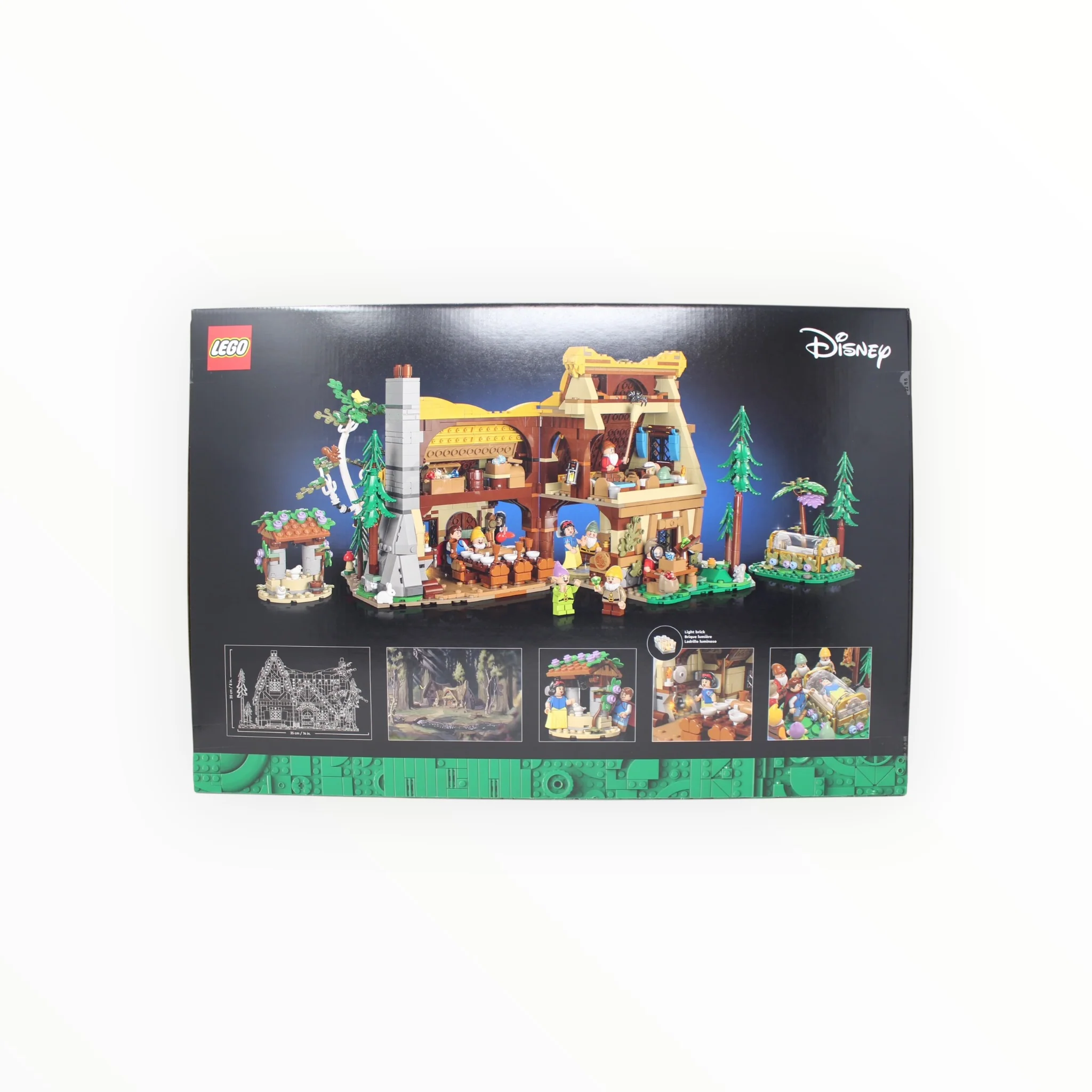 Retired Set 43242 Disney Snow White and the Seven Dwarfs' Cottage (slight box damage) - Image 2