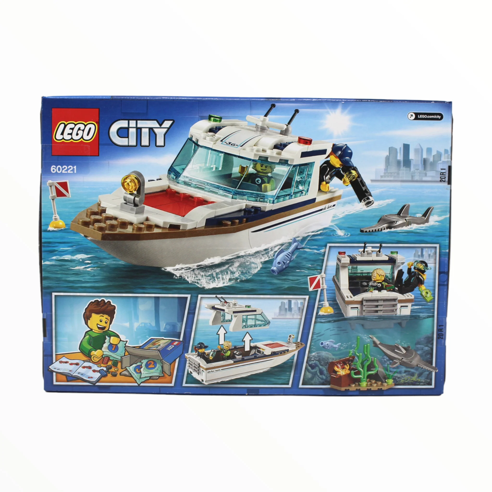 Retired Set 60221 City Diving Yacht - Image 2