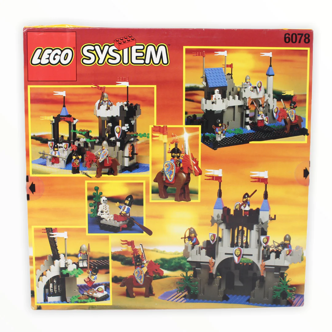 Retired Set 6078 System Royal Drawbridge - Image 2