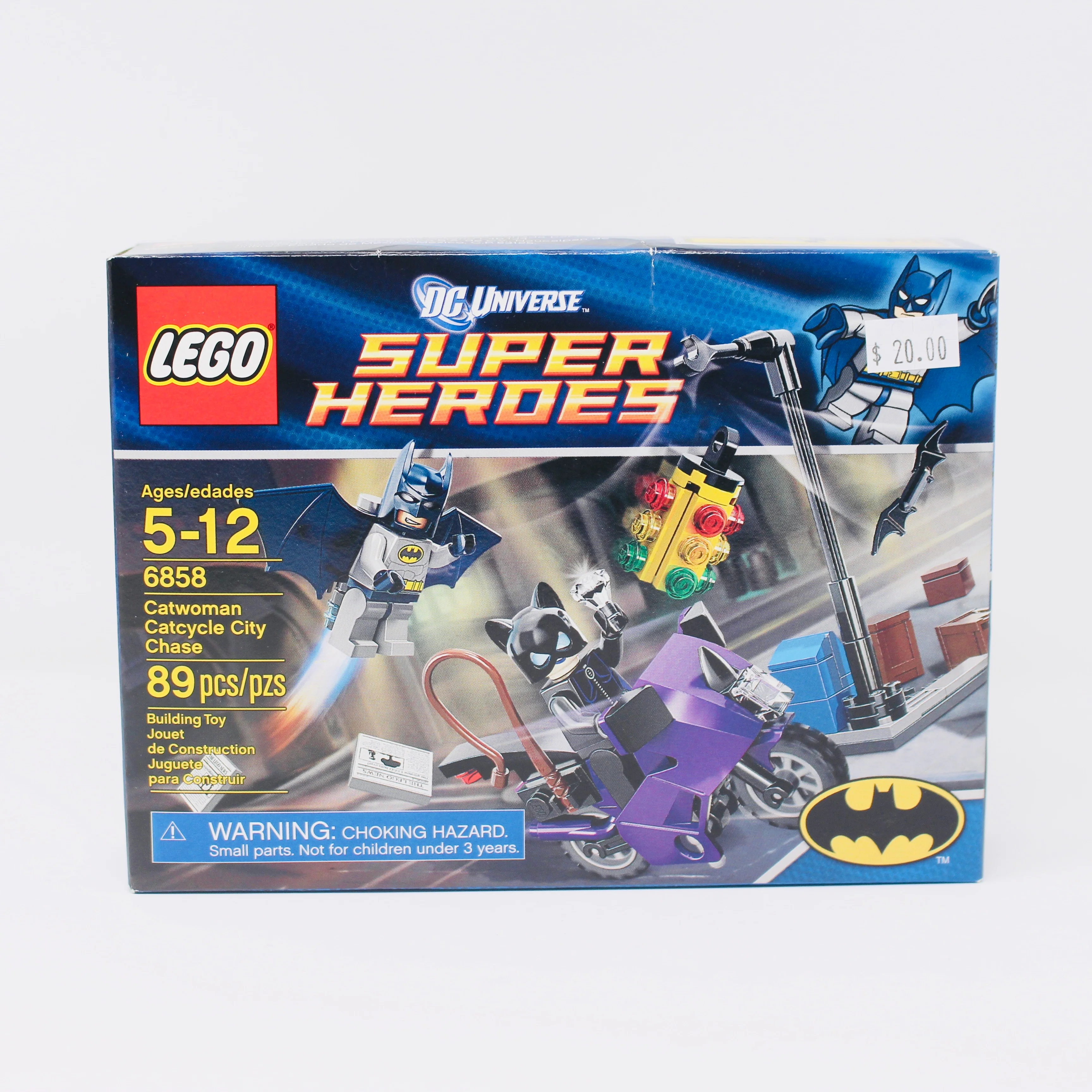 Retired Set 6858 DC Super Heroes Catwoman Catcycle City Chase