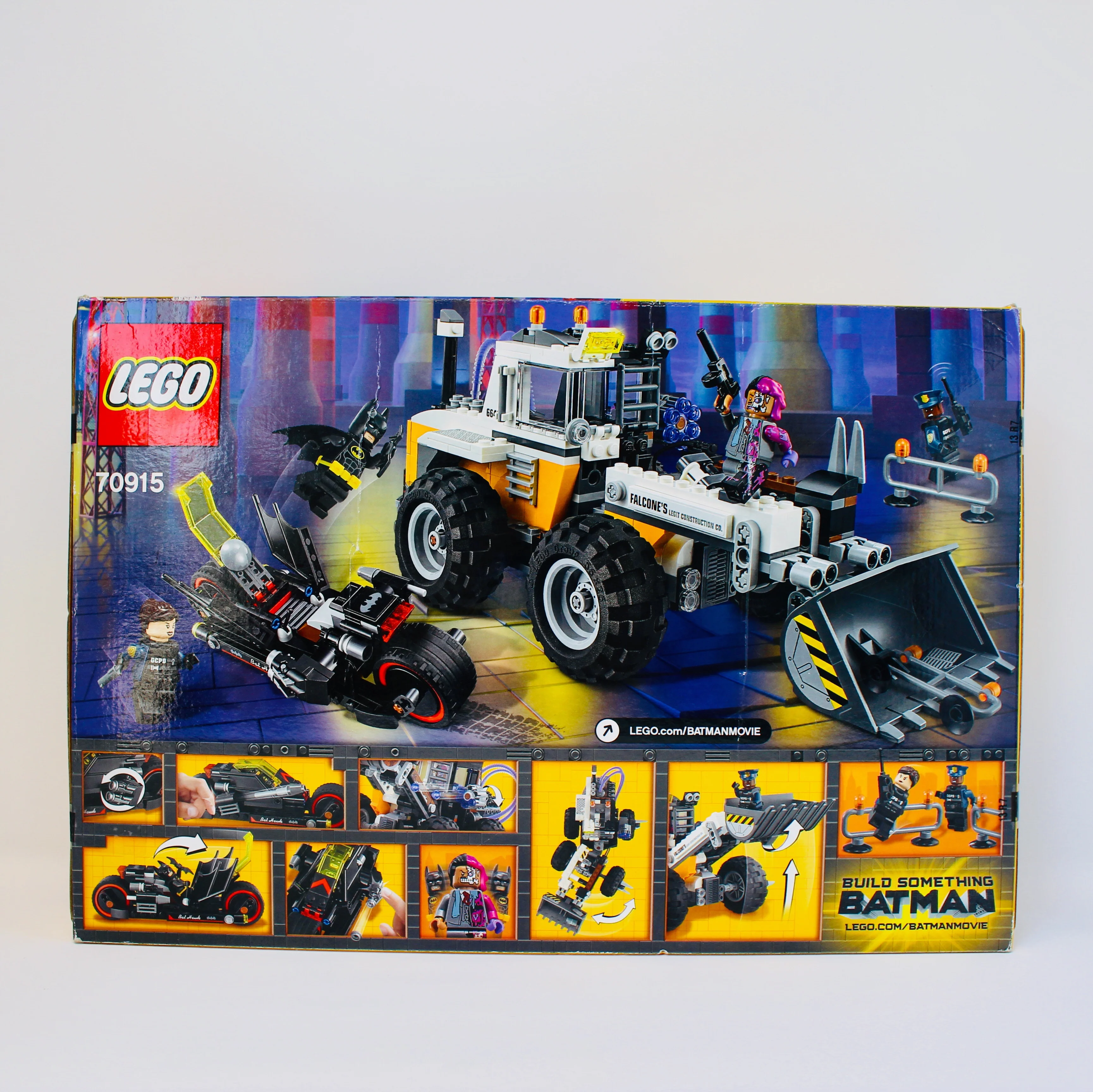 Retired Set 70915 The LEGO Batman Movie Two-Face Double Demolition - Image 2