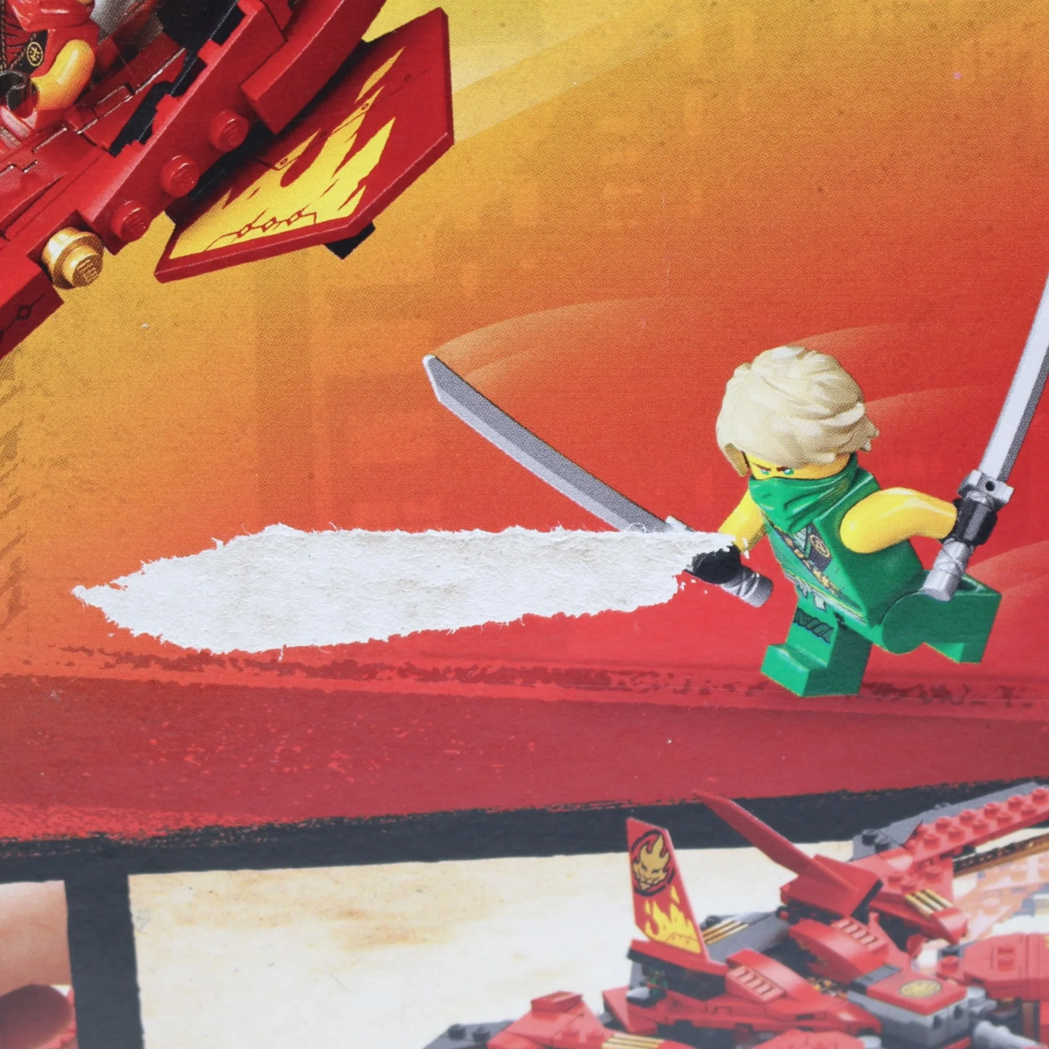Retired Set 71704 Ninjago Kai Fighter (damaged box) - Image 4