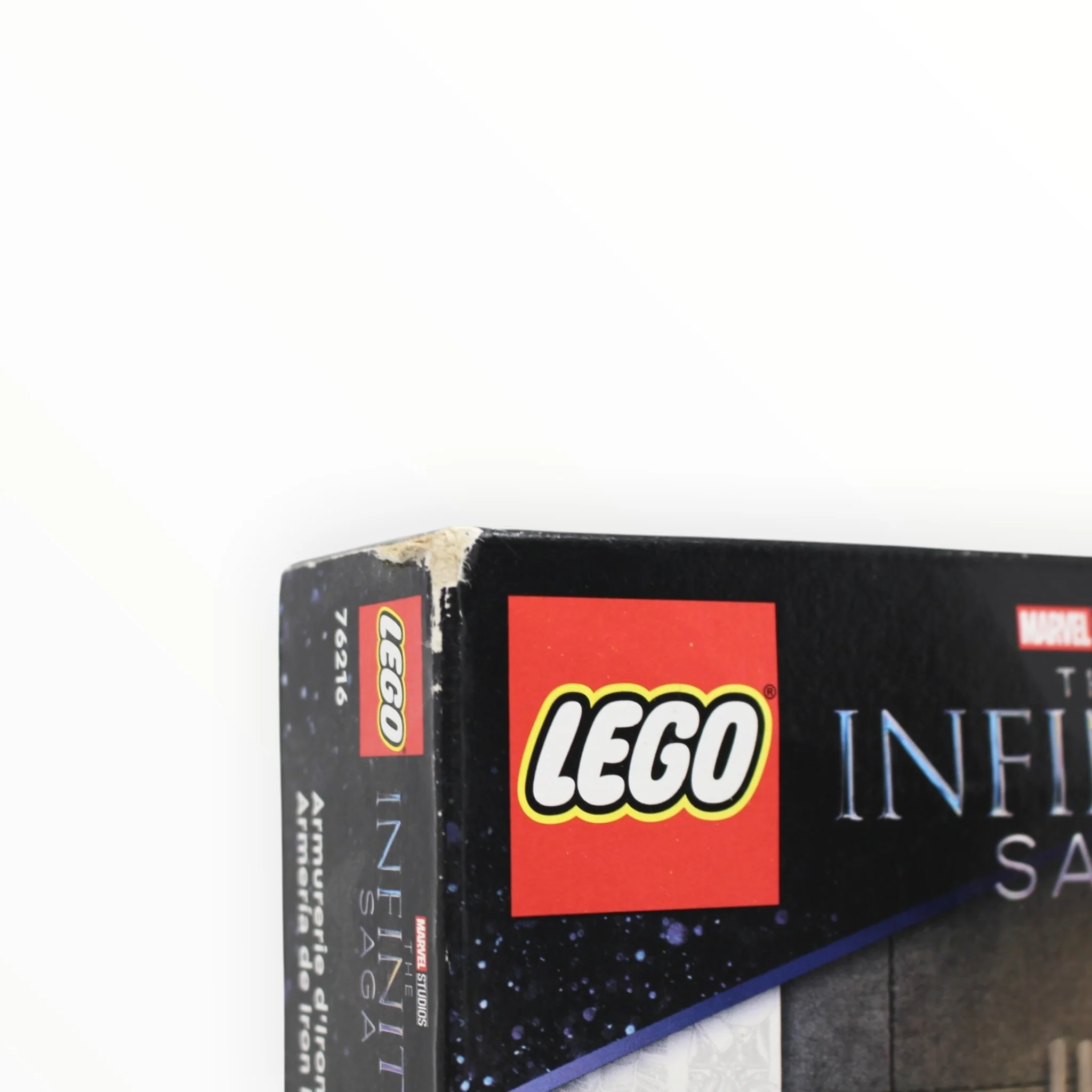 Retired Set 76216 Infinity Saga Iron Man Armory (damaged box) - Image 3