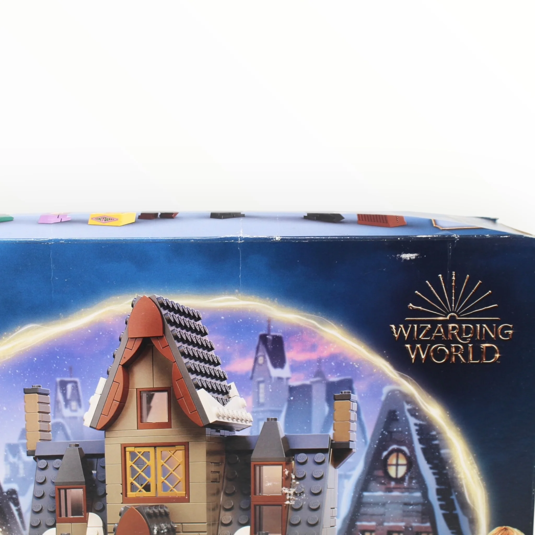 Retired Set 76388 Harry Potter Hogsmeade Village Visit (damaged box) - Image 3