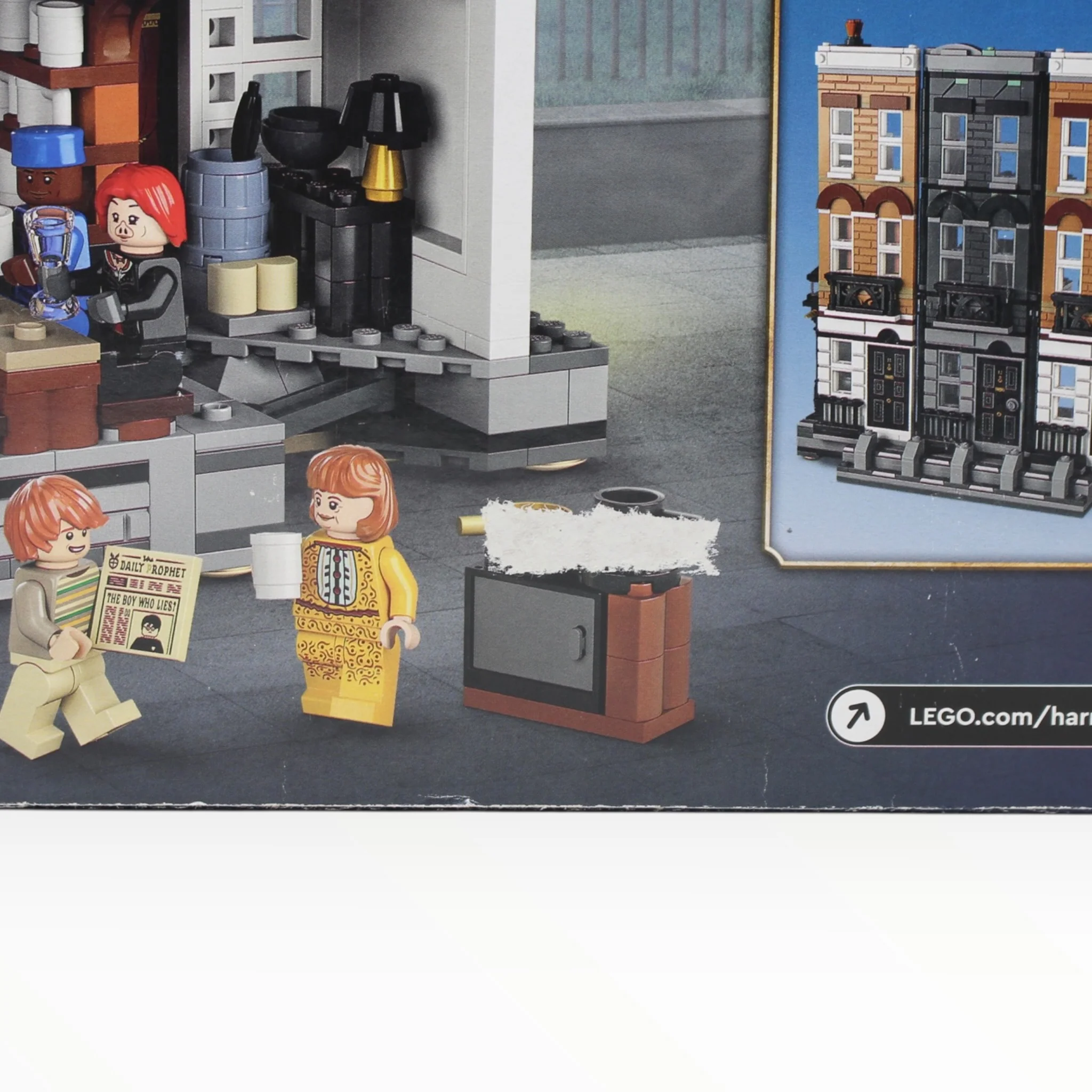 Retired Set 76408 Harry Potter 12 Grimmauld Place (slight box damage) - Image 3