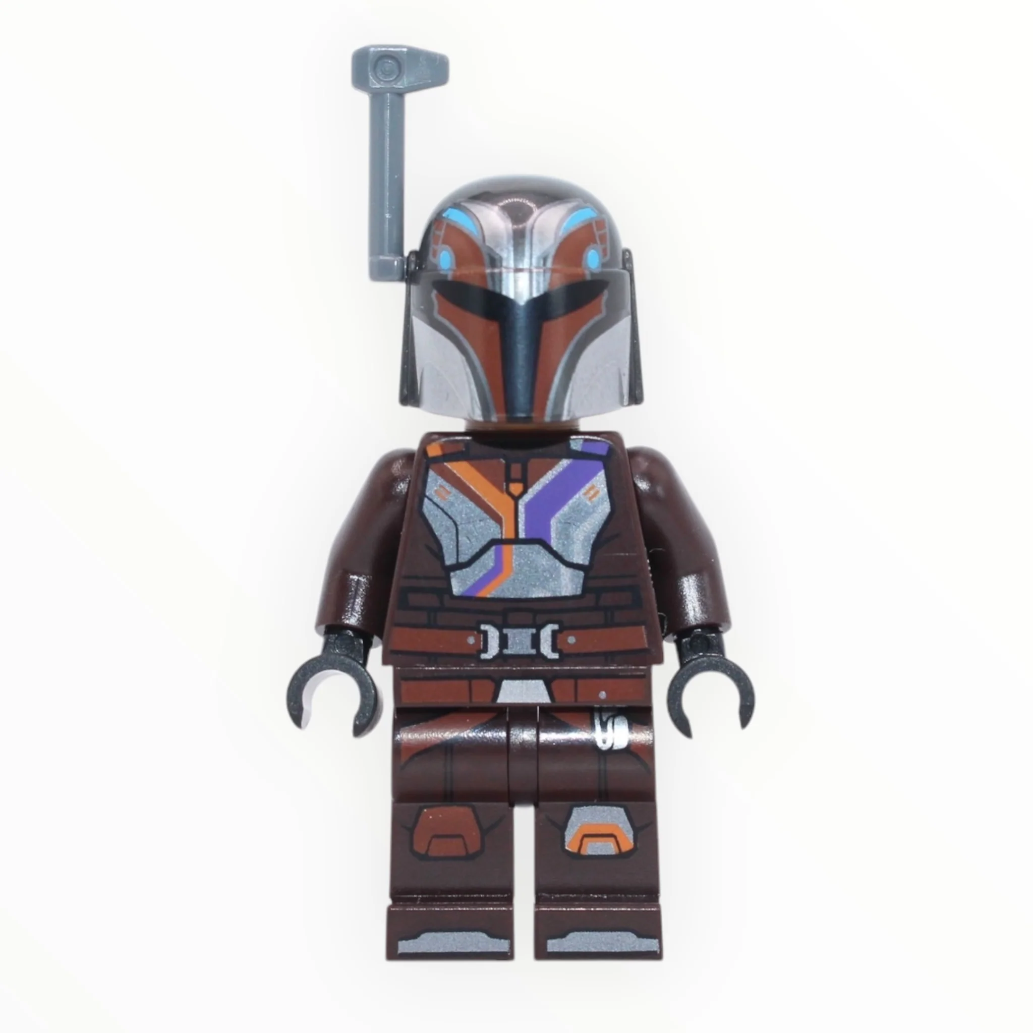Sabine Wren (helmet, dark brown armor)