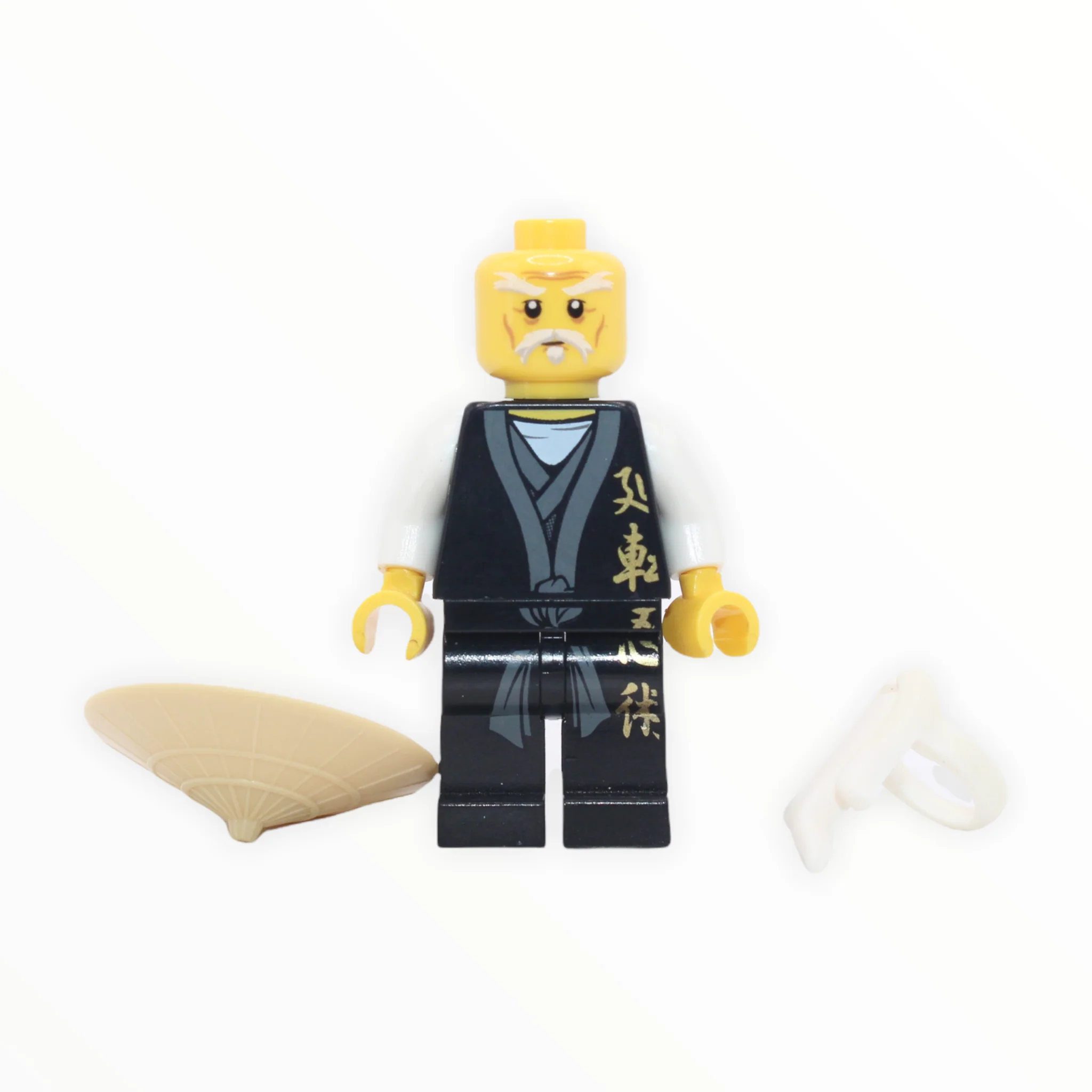 Sensei Wu (Golden Weapons, black outfit, gold symbols, tan hat, 2011) - Image 2
