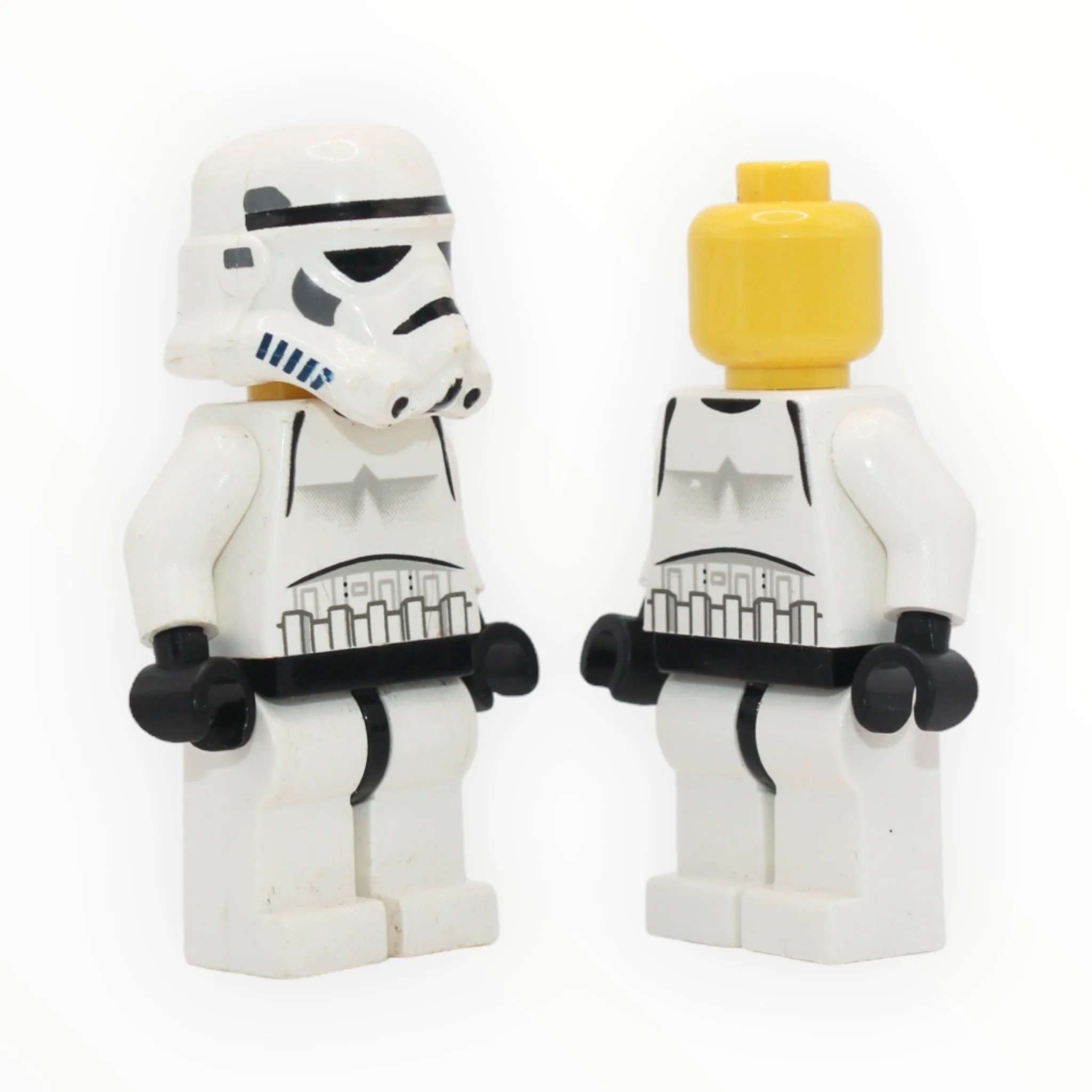 Stormtrooper (black mouth pattern, yellow head, 2001)