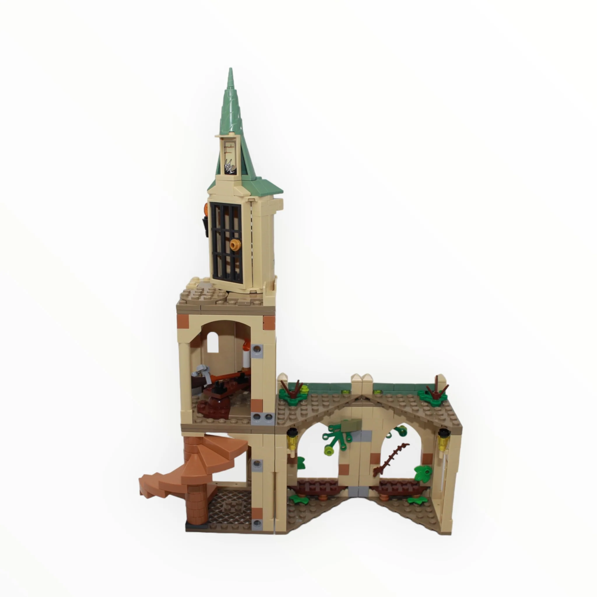 Used Set 76401 Harry Potter Hogwarts Courtyard: Sirius’s Rescue - Image 3