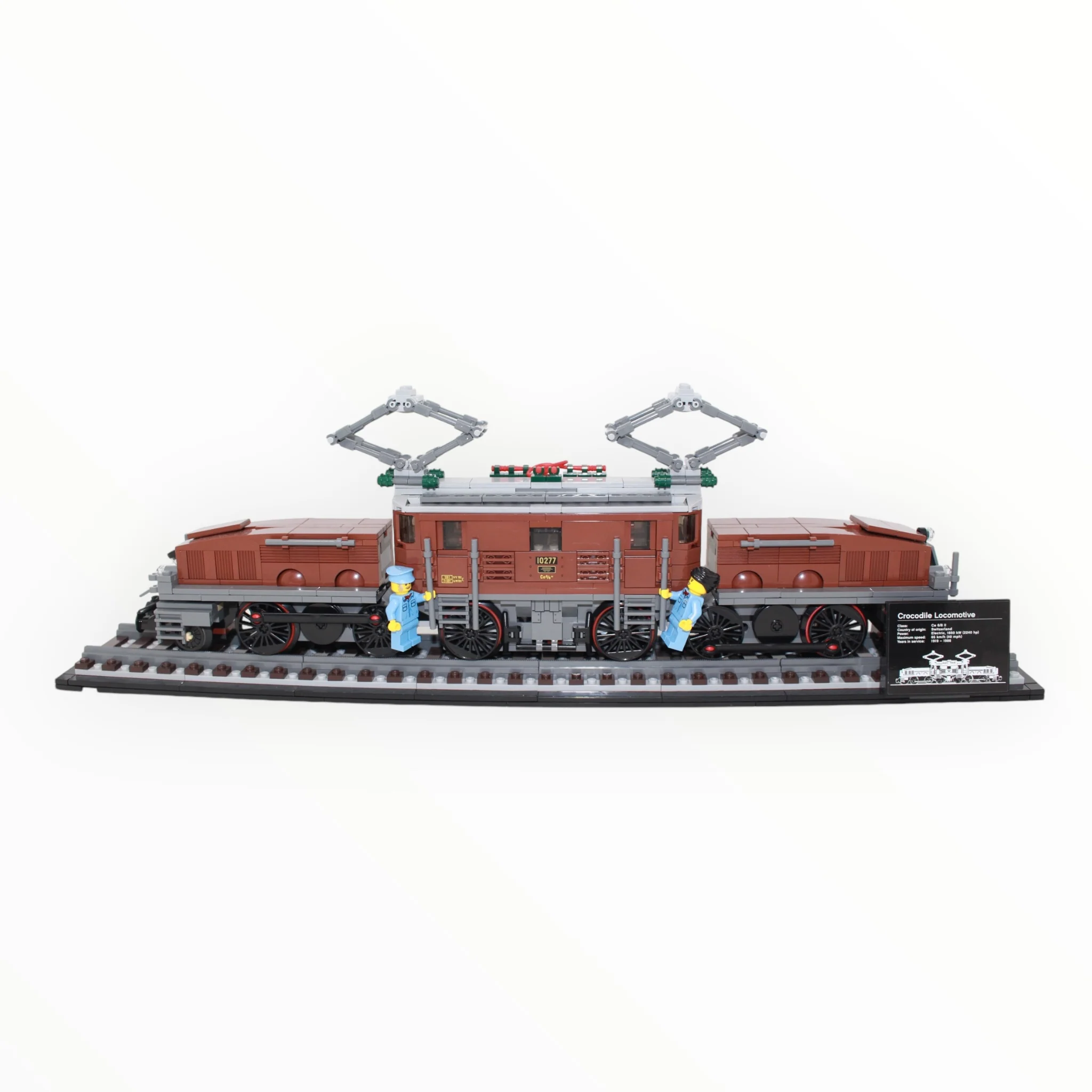 Used Set 10277 LEGO Crocodile Locomotive