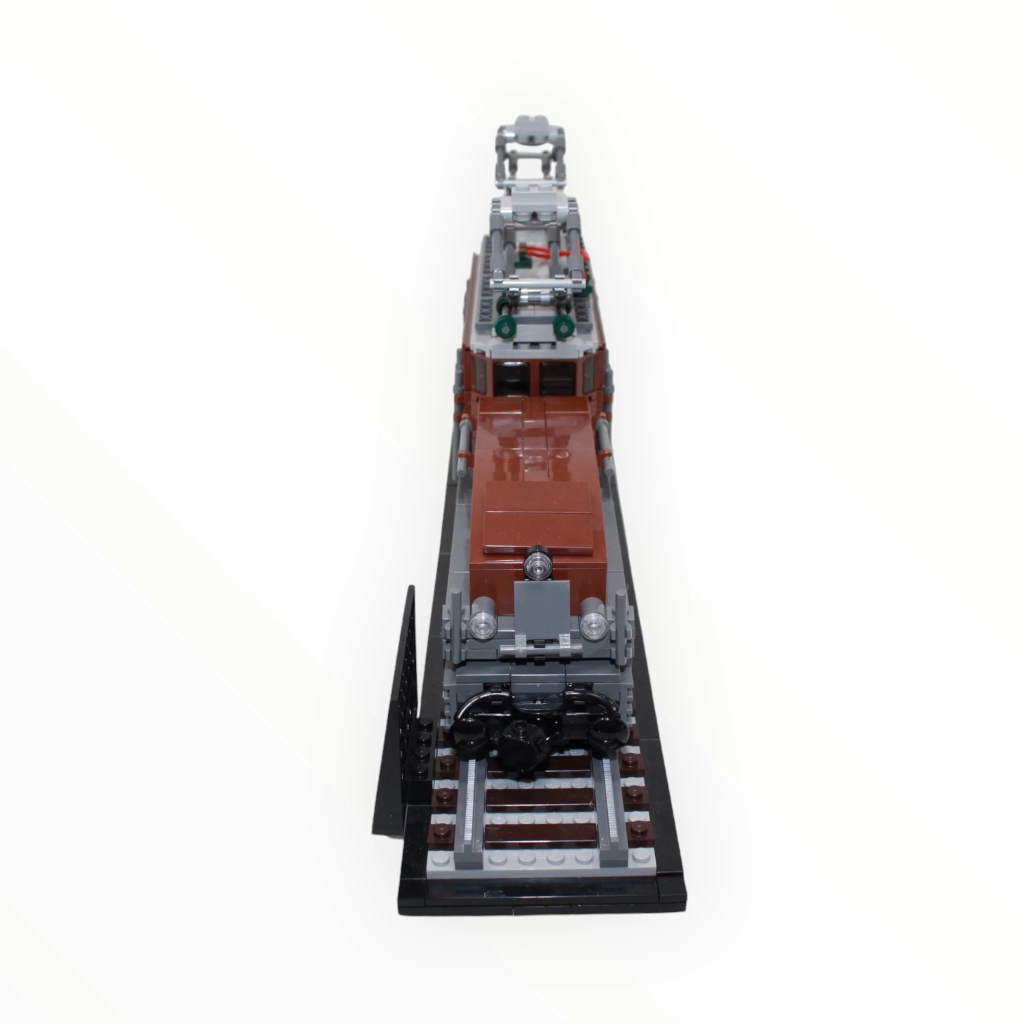 Used Set 10277 LEGO Crocodile Locomotive - Image 3
