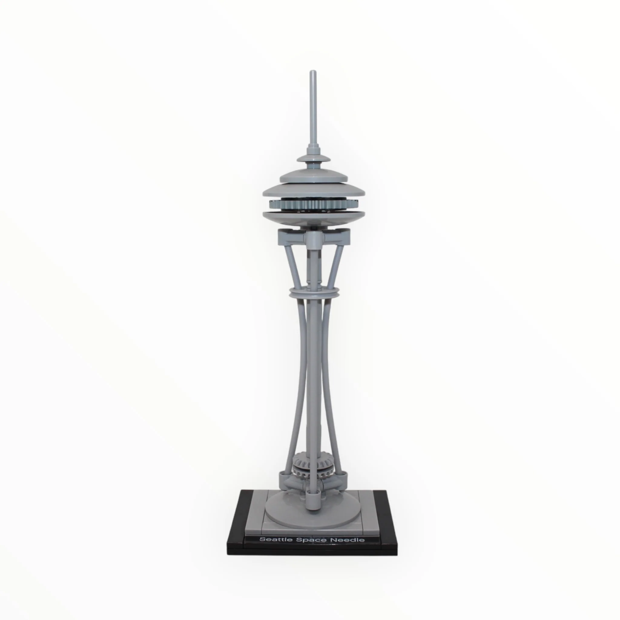 Used Set 21003 Architecture Seattle Space Needle