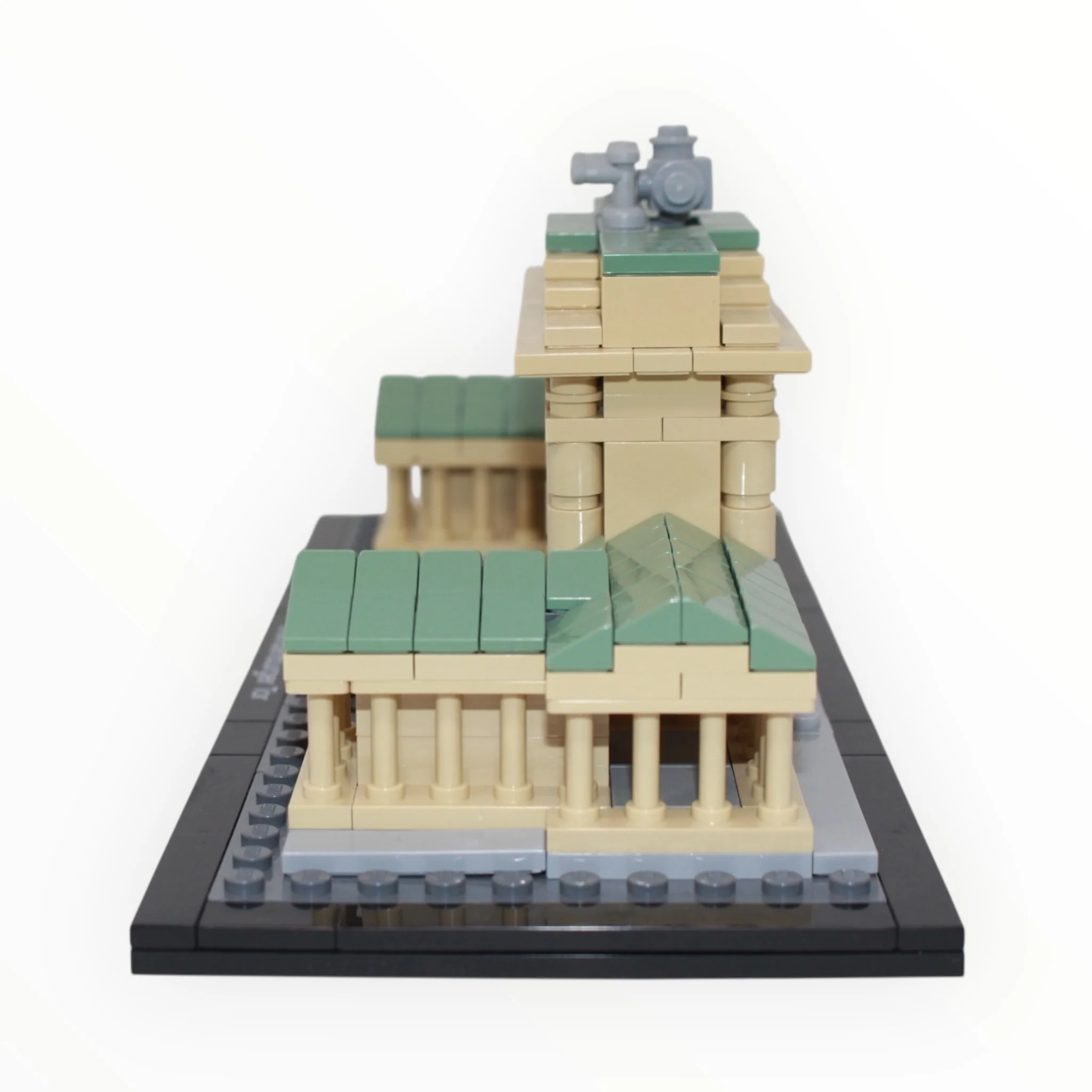 Used Set 21011 Architecture Brandenburg Gate - Image 2
