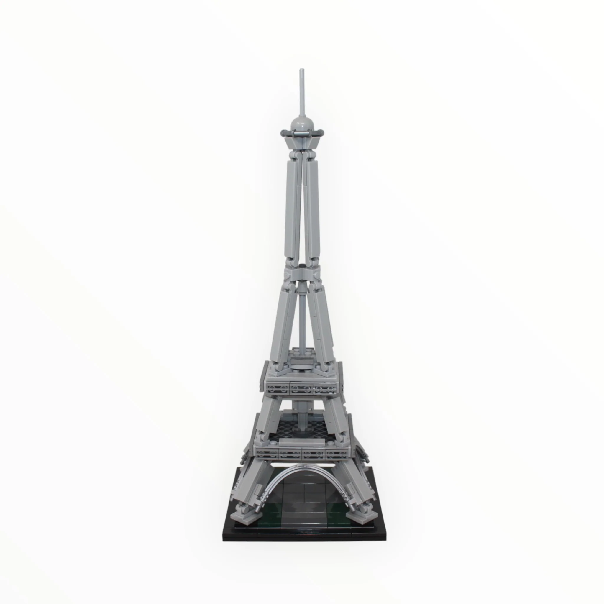 Used Set 21019 Architecture The Eiffel Tower - Image 2