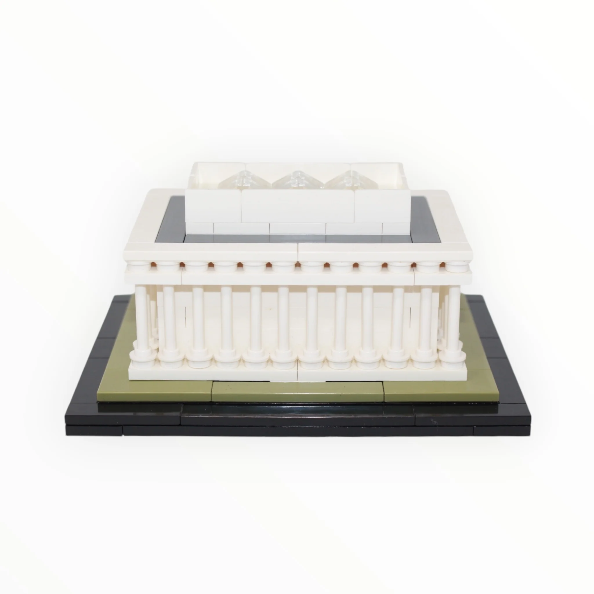 Used Set 21022 Architecture Lincoln Memorial - Image 3