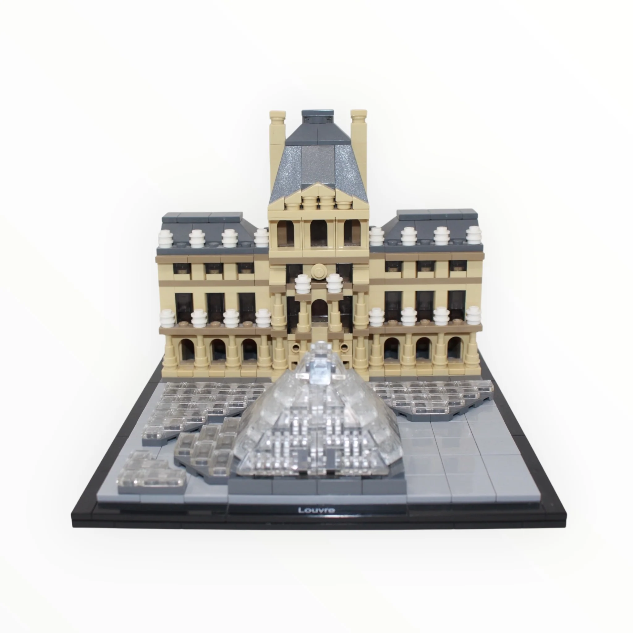 Used Set 21024 Architecture Louvre